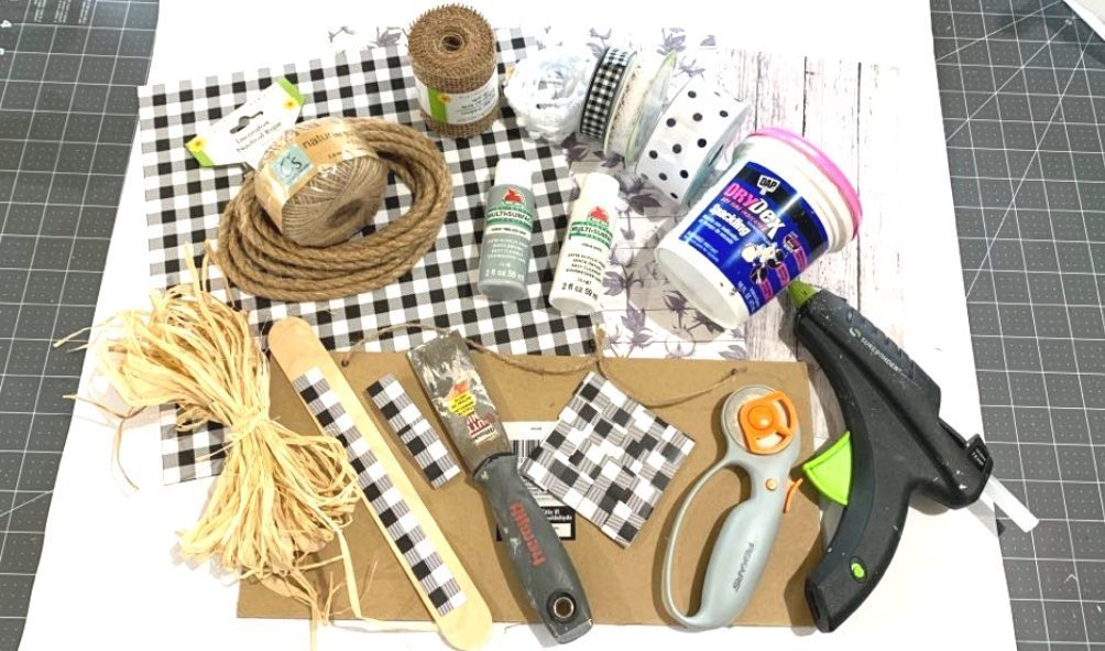 DIY Woven Paper Decor DIY Woven Paper Decor