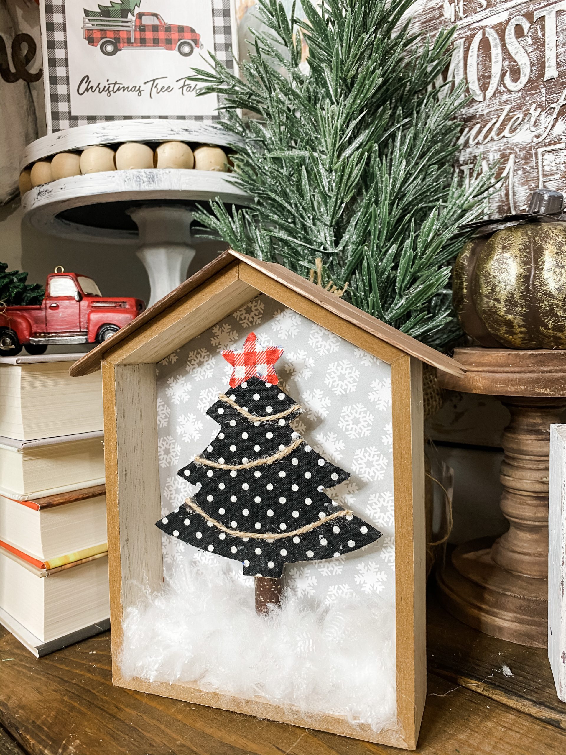 DIY Christmas Tree Shelf Decor