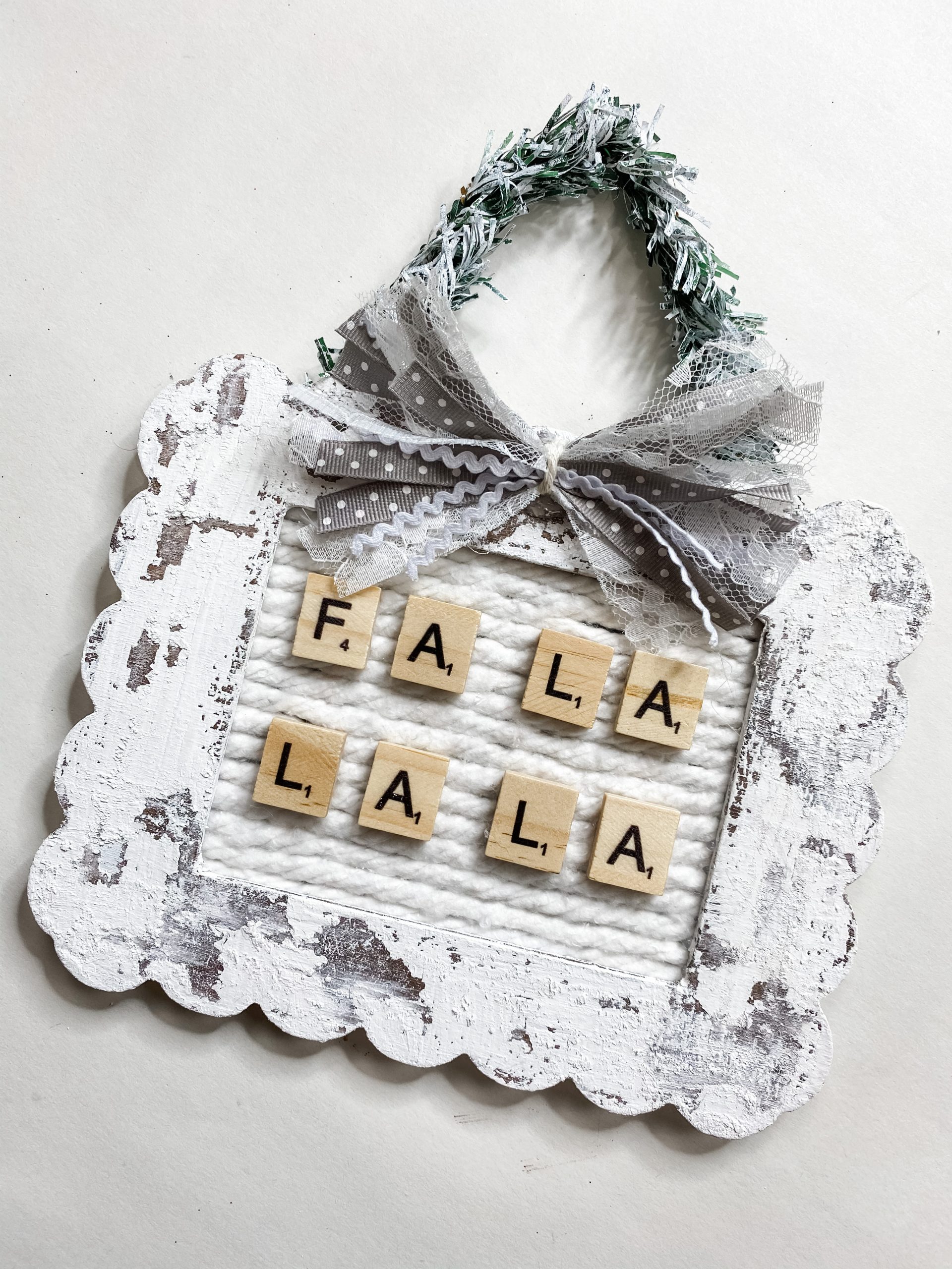 Dollar Tree Shabby Farmhouse Christmas Sign DIY