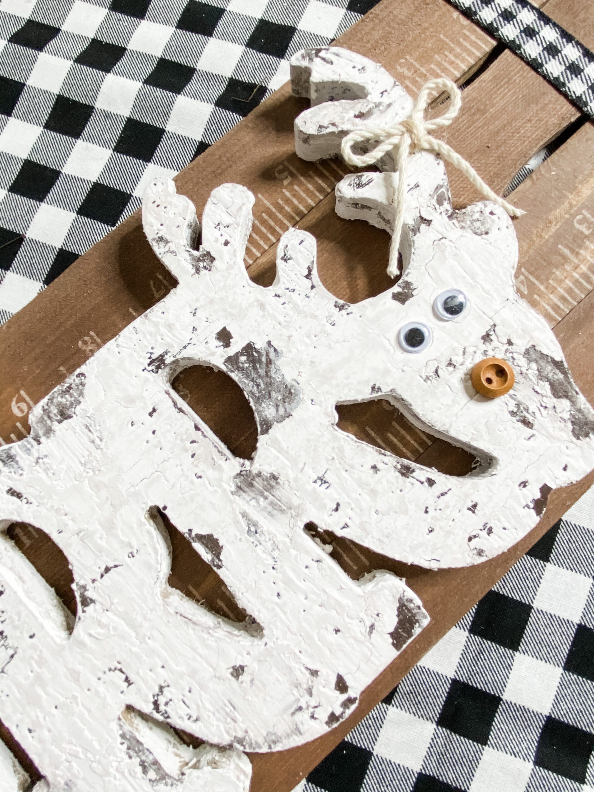 How to Make a Merry Christmas Sign DIY Farmhouse Decor