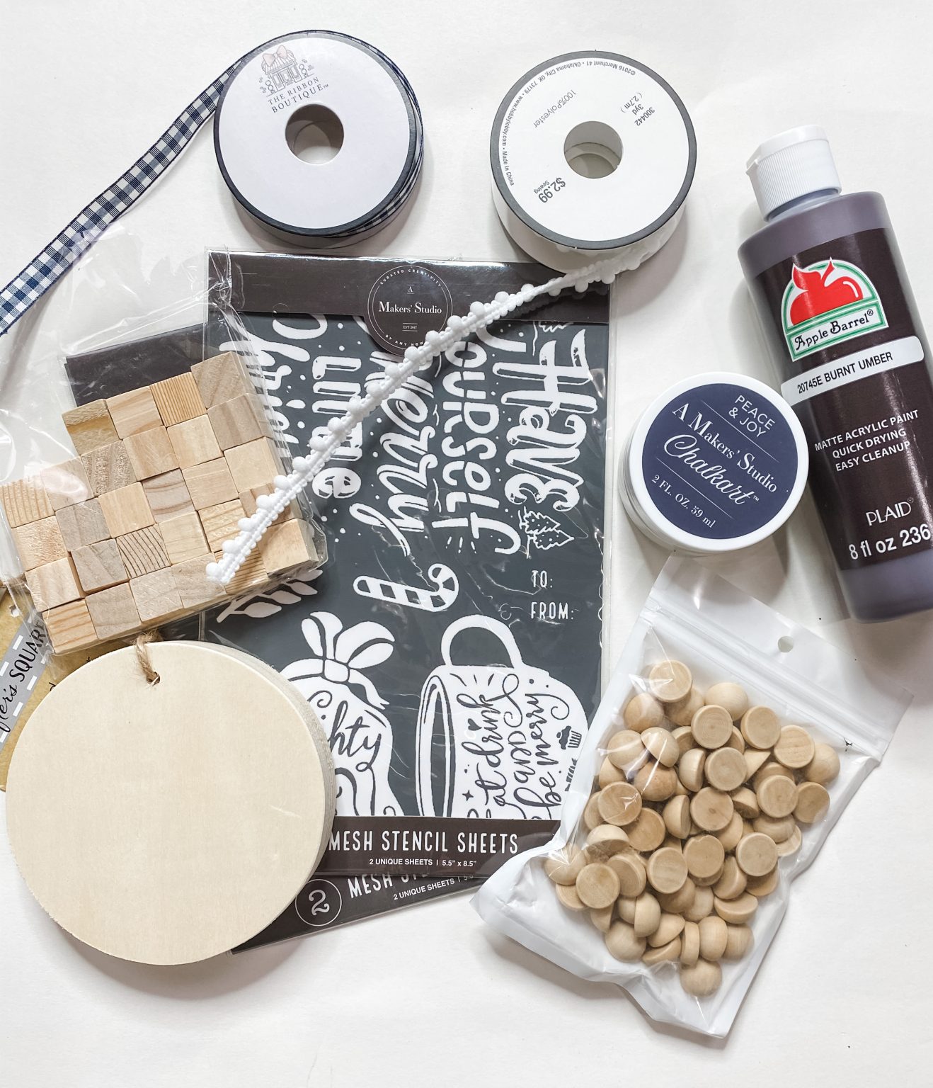 How to Make DIY Dollar Tree Christmas Stencil Ornament