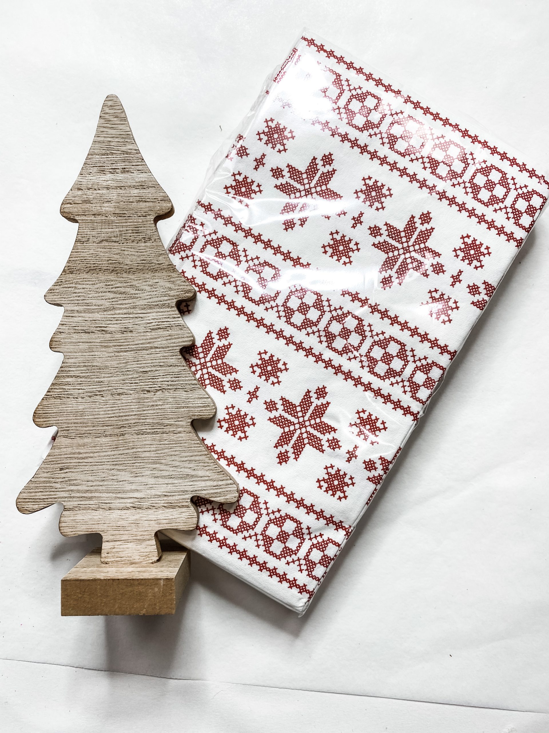 Dollar Tree Christmas Decor DIY With Cardboard