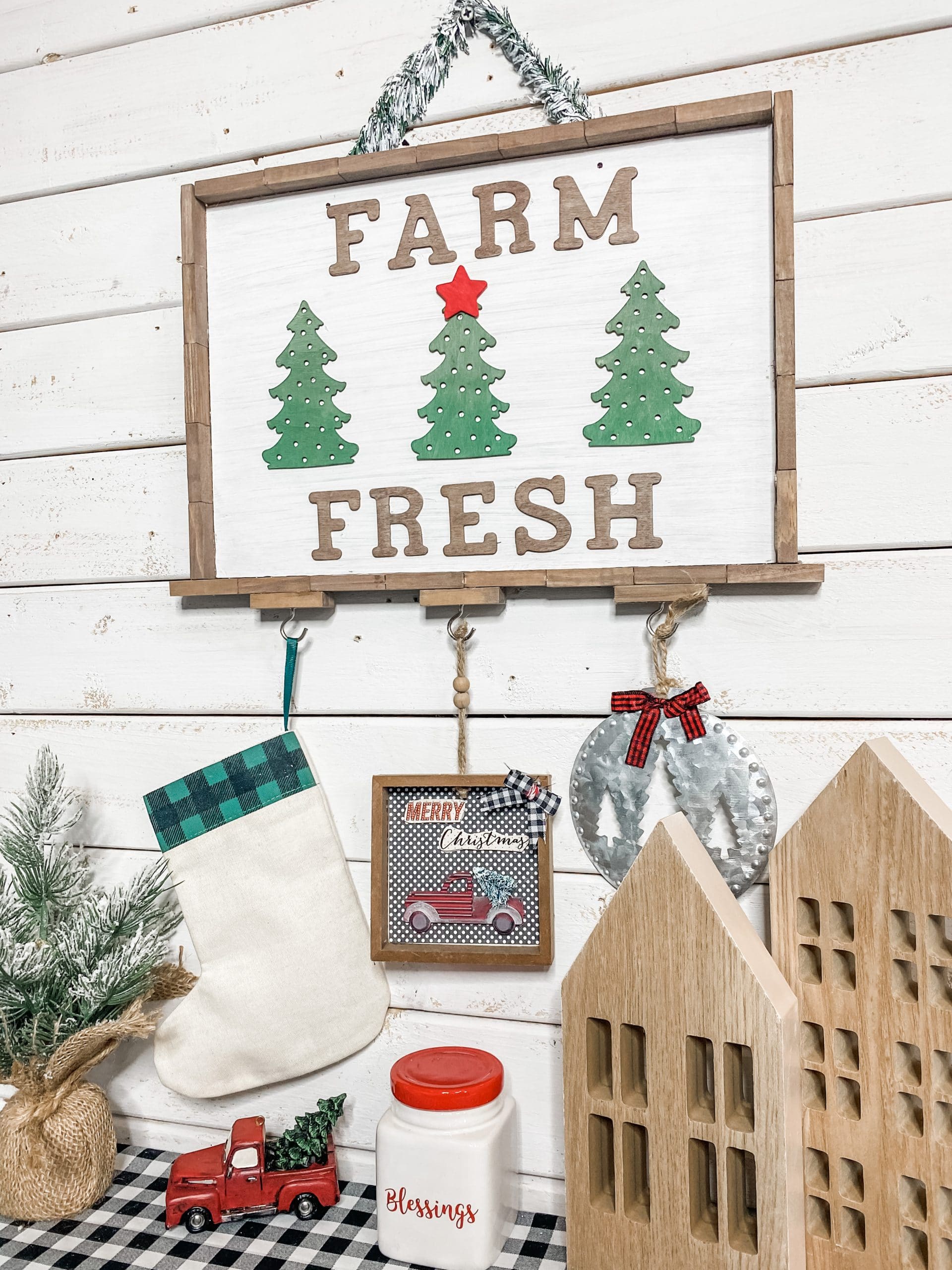 $5 Dollar Tree Farmhouse Christmas DIY