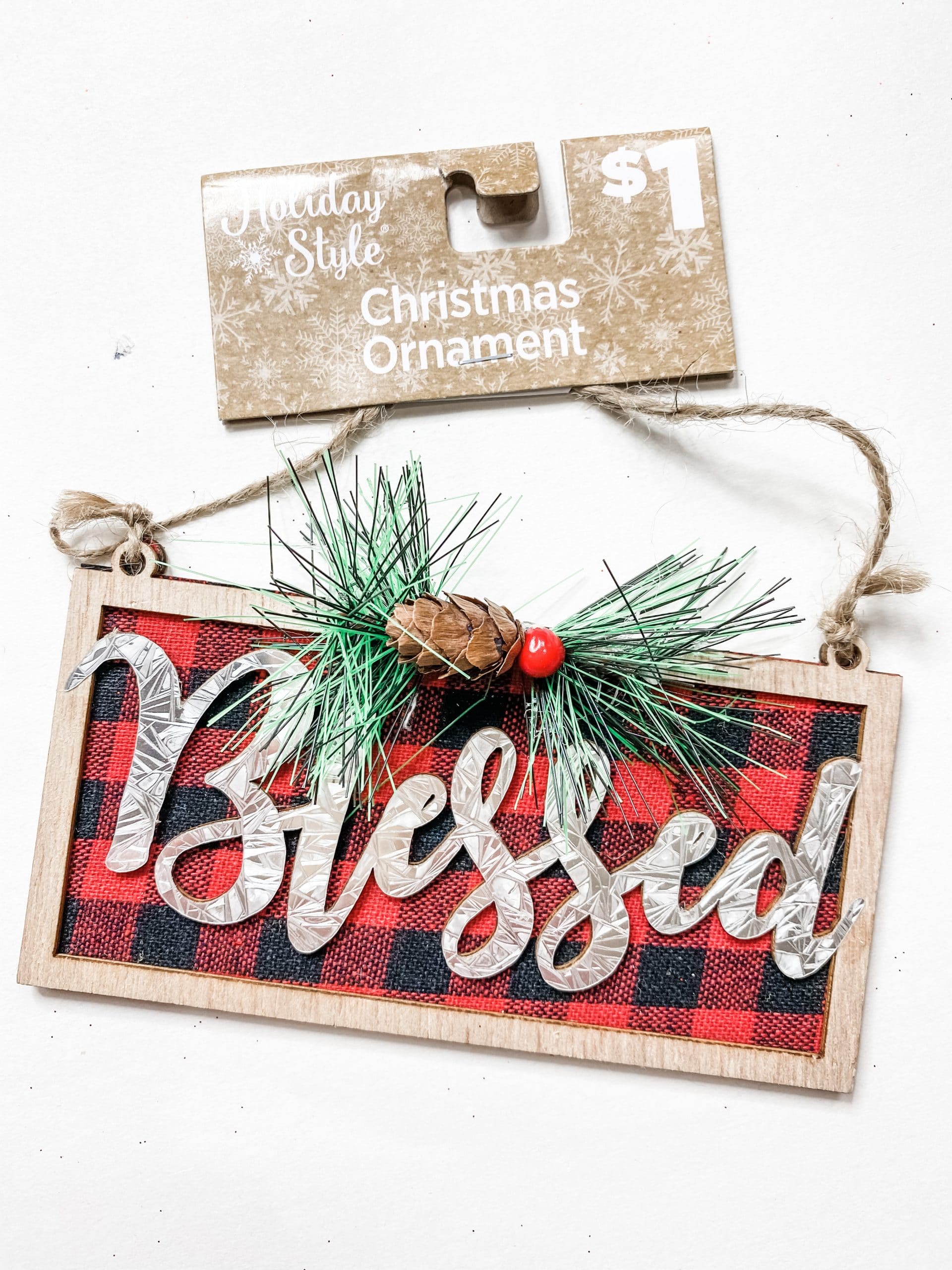 How to Make a Christmas Ornament DIY with Cardboard 