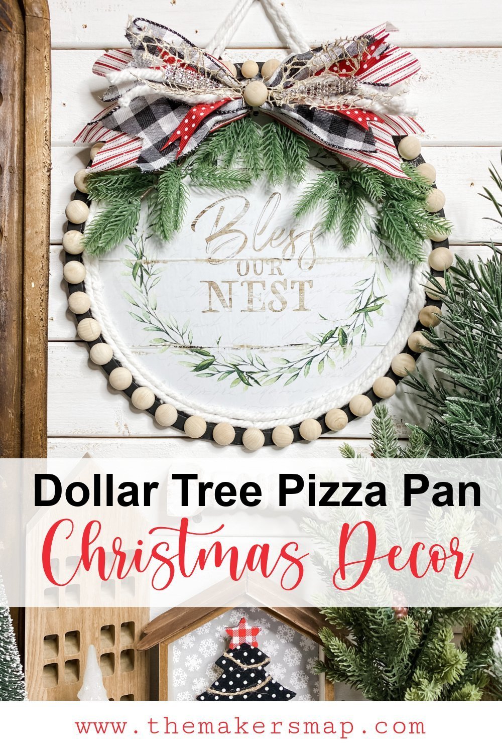 https://www.themakersmap.com/wp-content/uploads/2020/11/pizza-pan-dollar-tree-christmas-.jpg