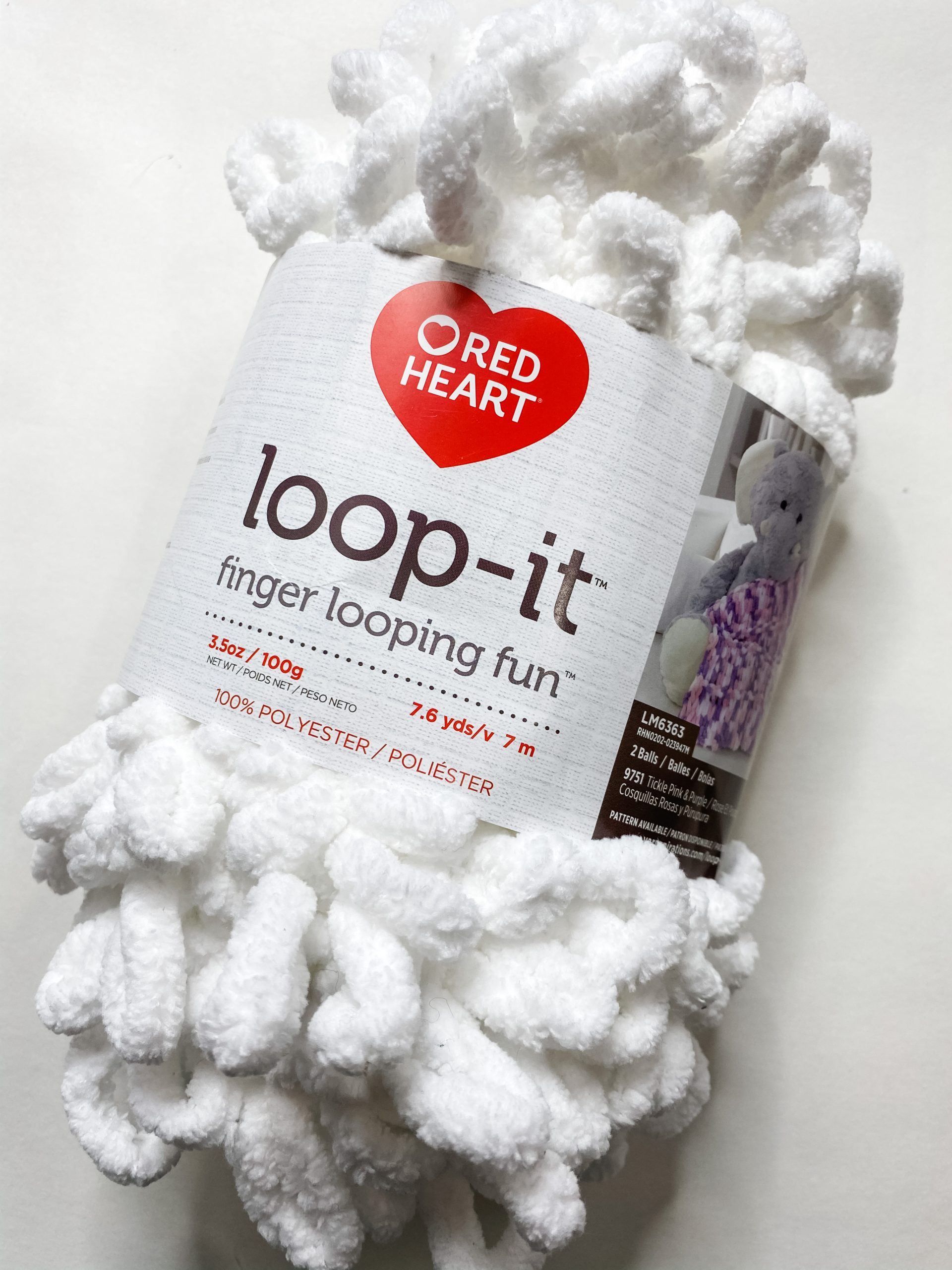 DIY Christmas Sign with Loop-it Yarn