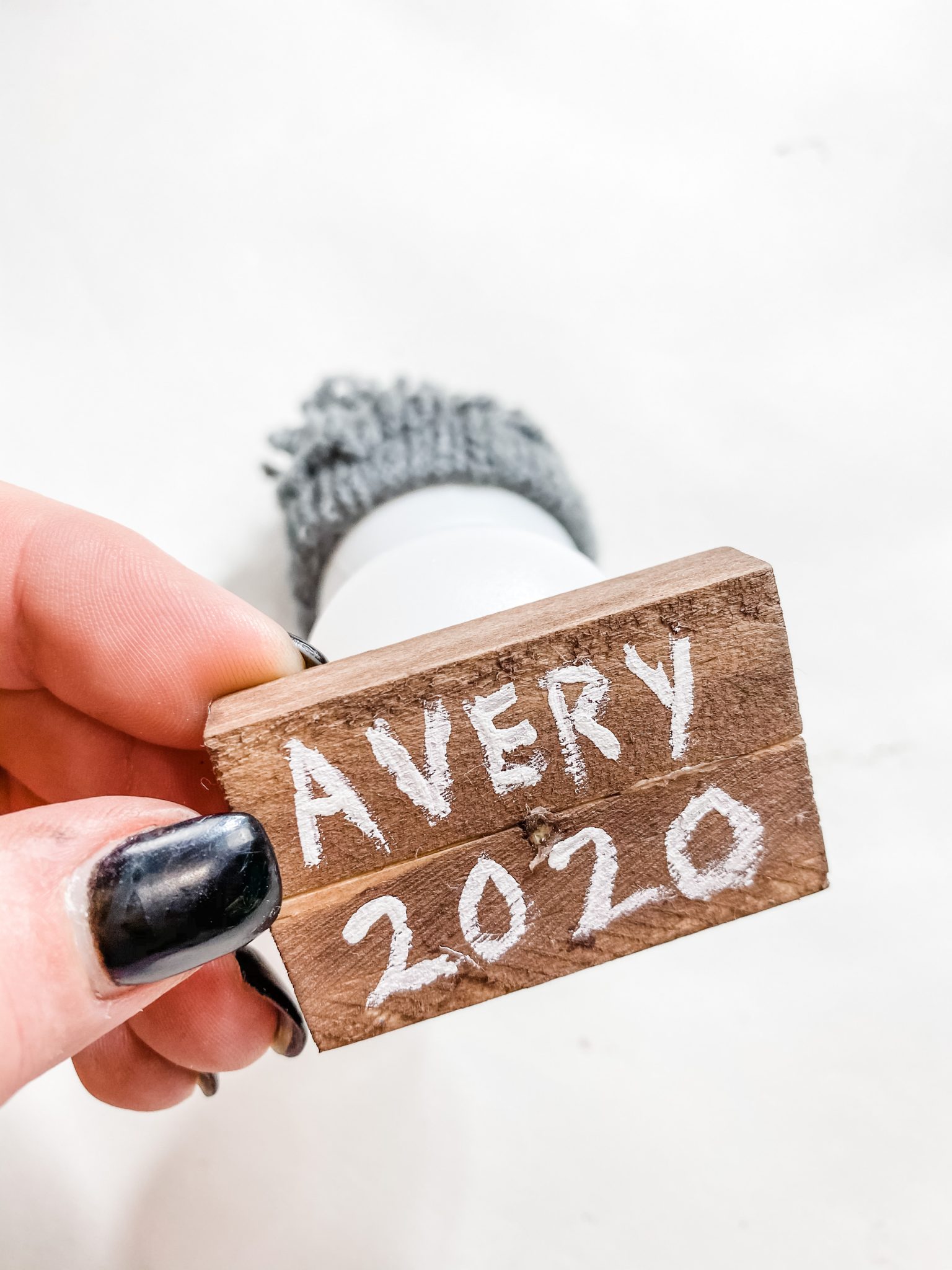 How to Make a Dollar Tree Ping Pong Balls DIY Snowman