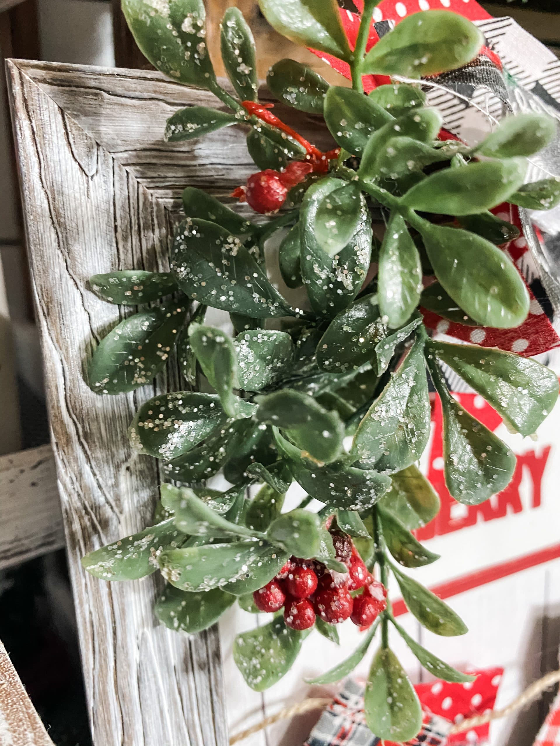 DIY Christmas Decor with FREE Mittens Printable