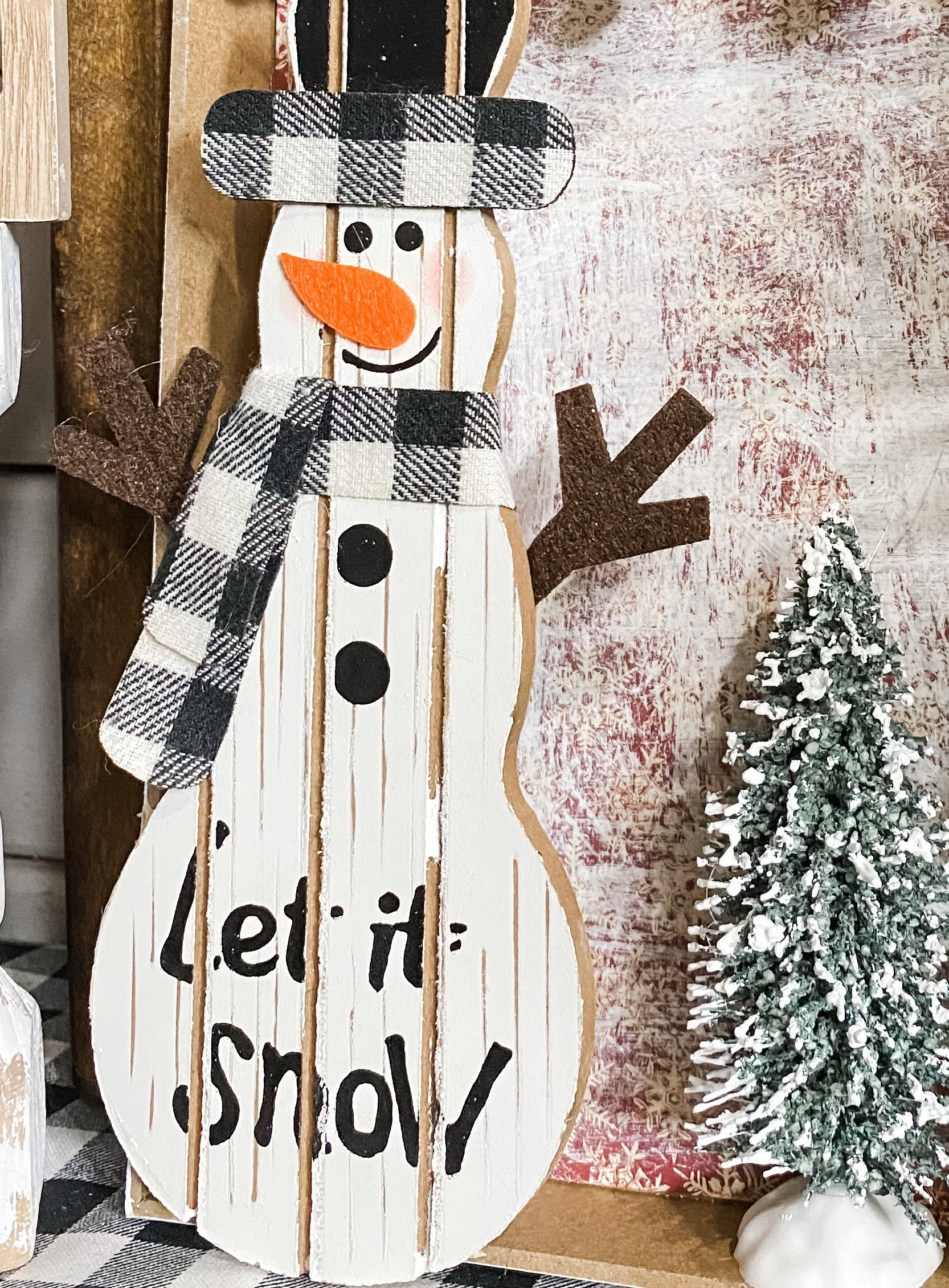 Winter Scene with a Snowman DIY Decor