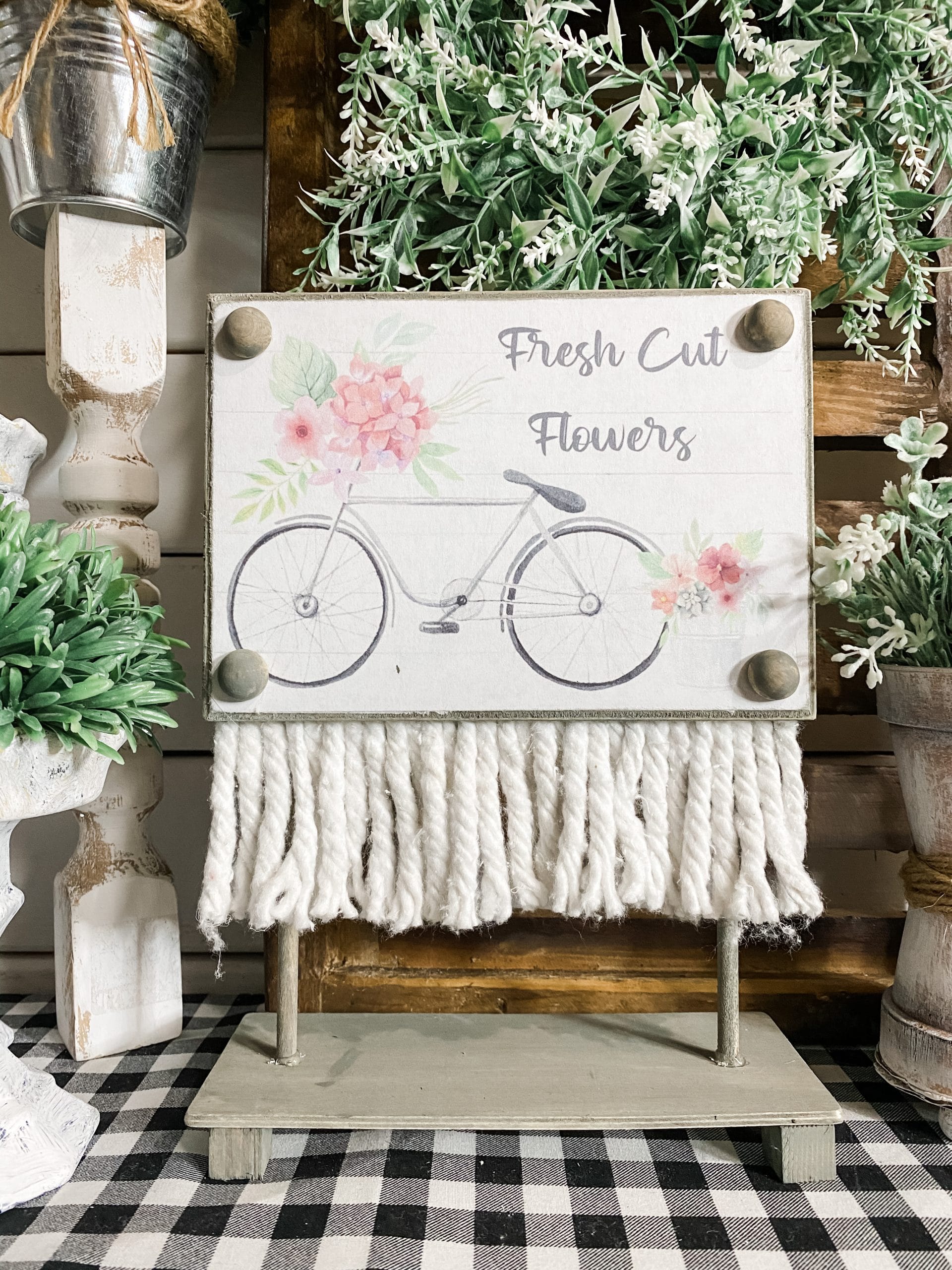 Dollar Tree DIY Spring Decor with Free Printable