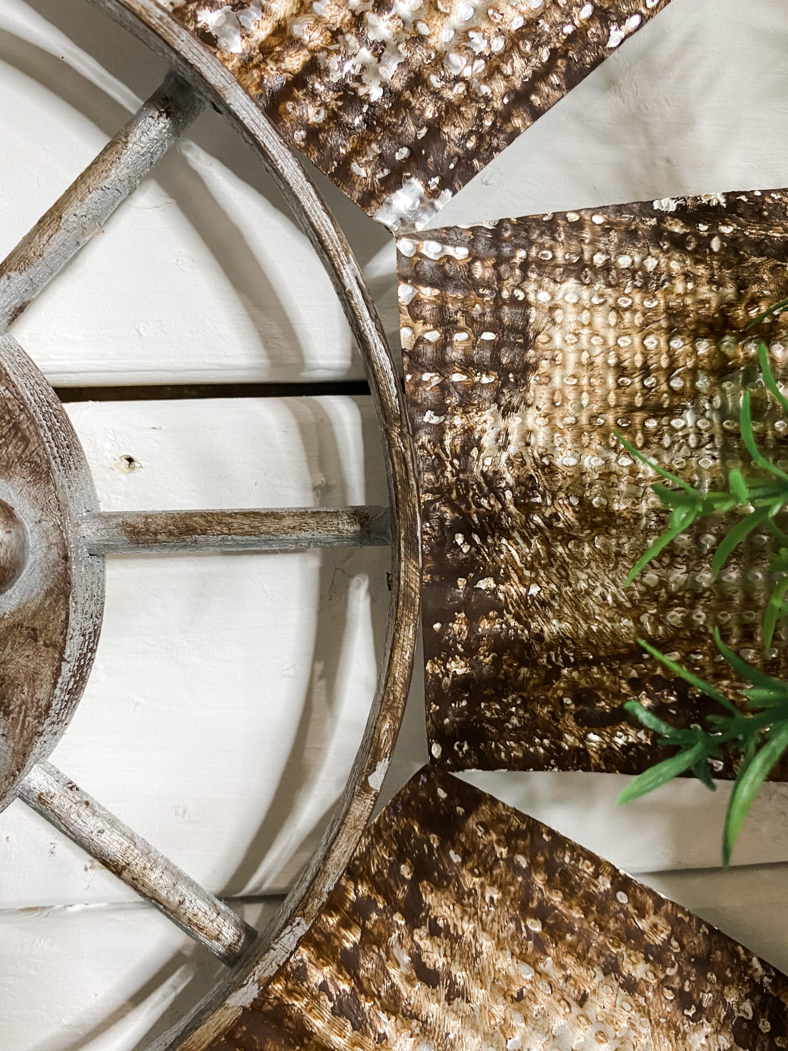 Farmhouse Decor DIY using Dollar tree Cookie Tin