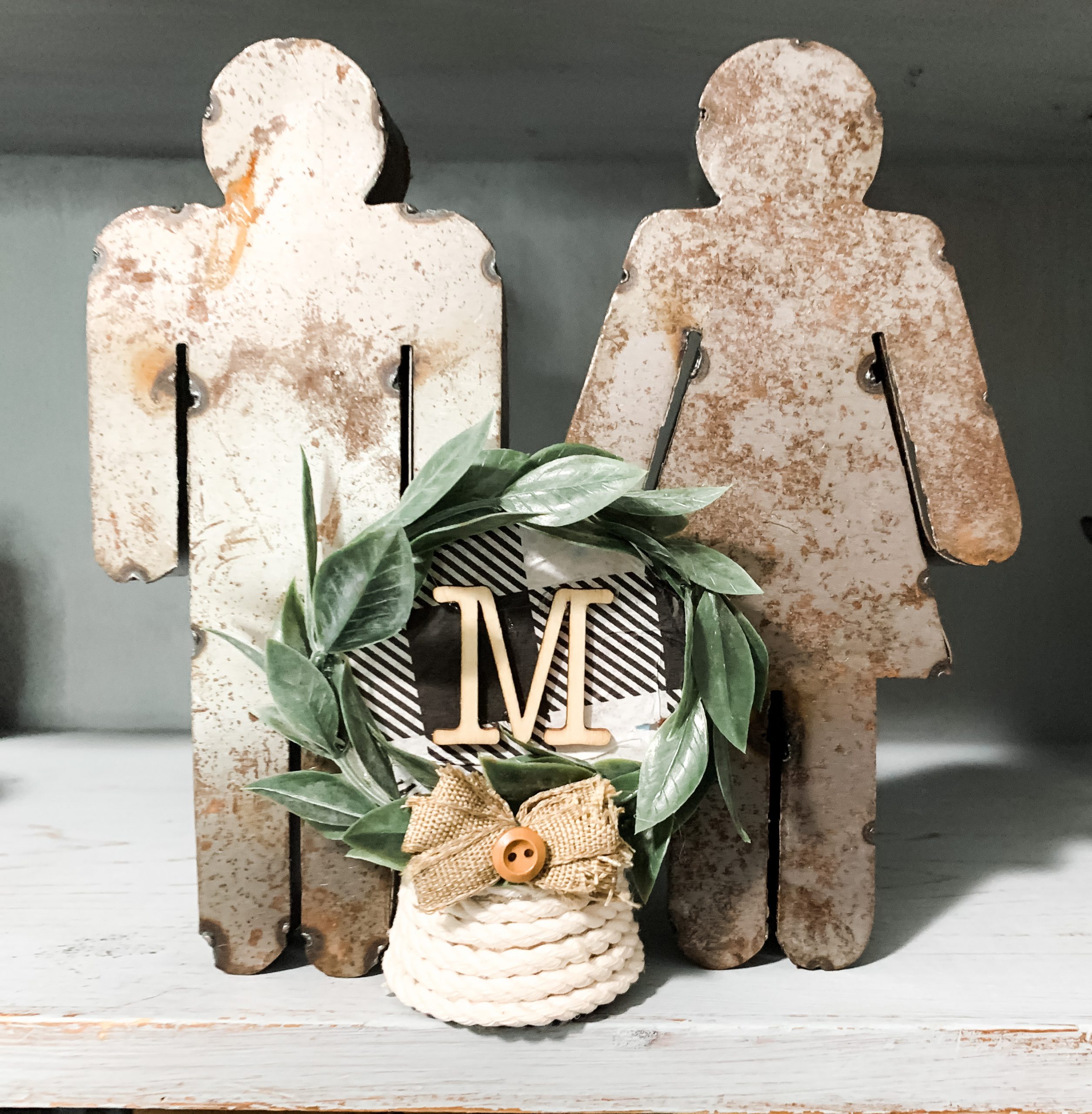 Dollar Tree Trophy DIY Farmhouse Decor