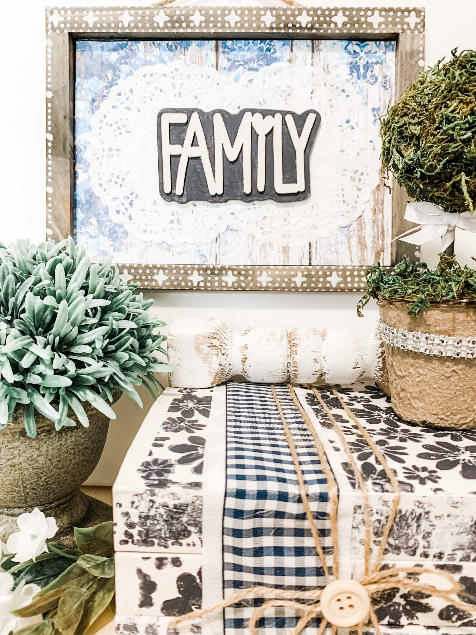 DIY Boho Doily Family Sign