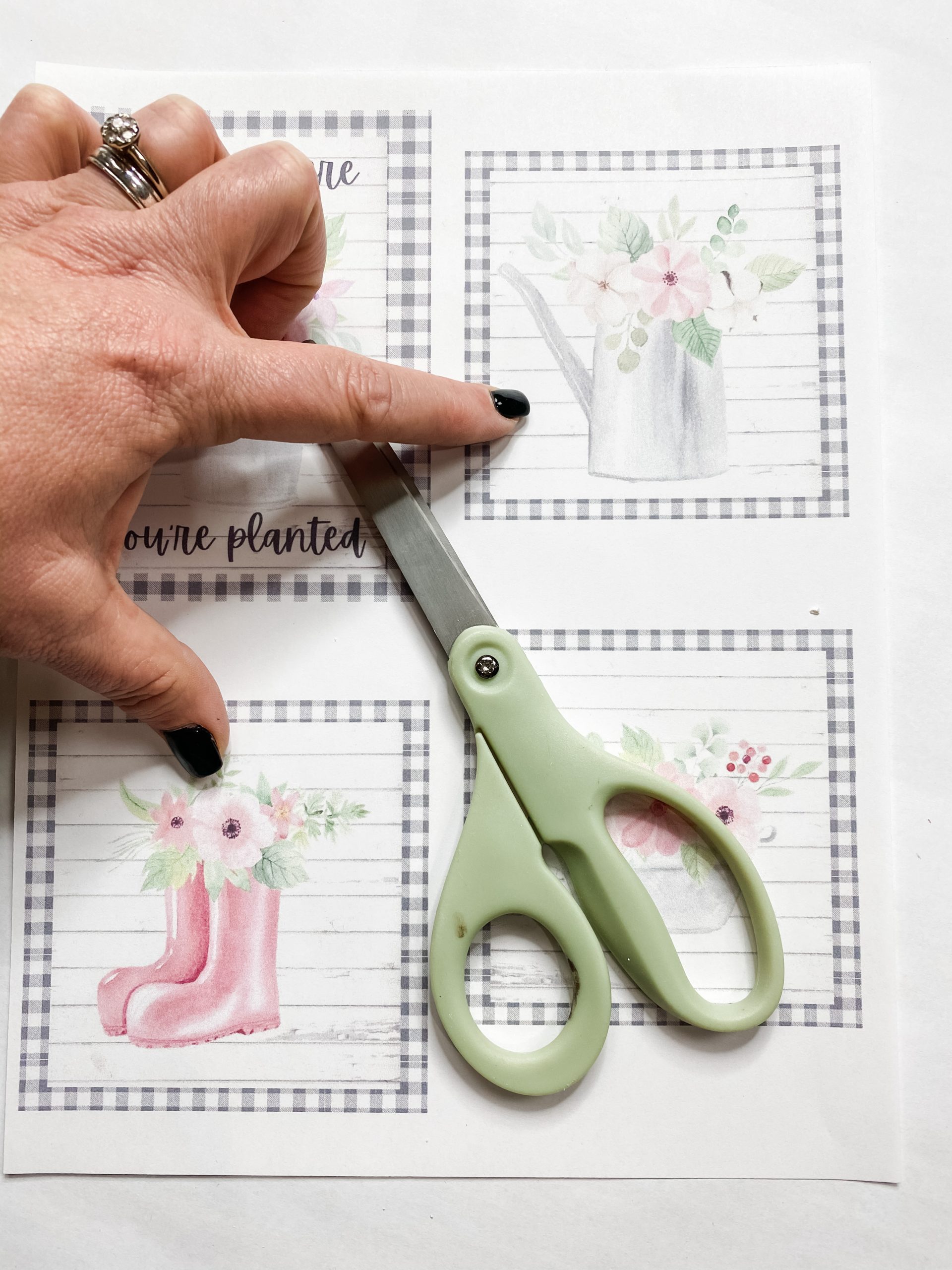 DIY Farmhouse Decor with Spring Printables