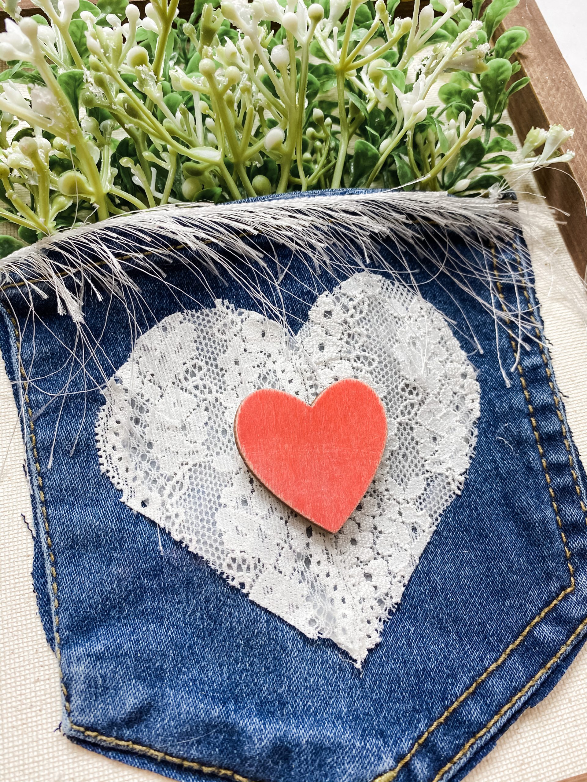 Old Pair of Jeans into DIY Spring Decor