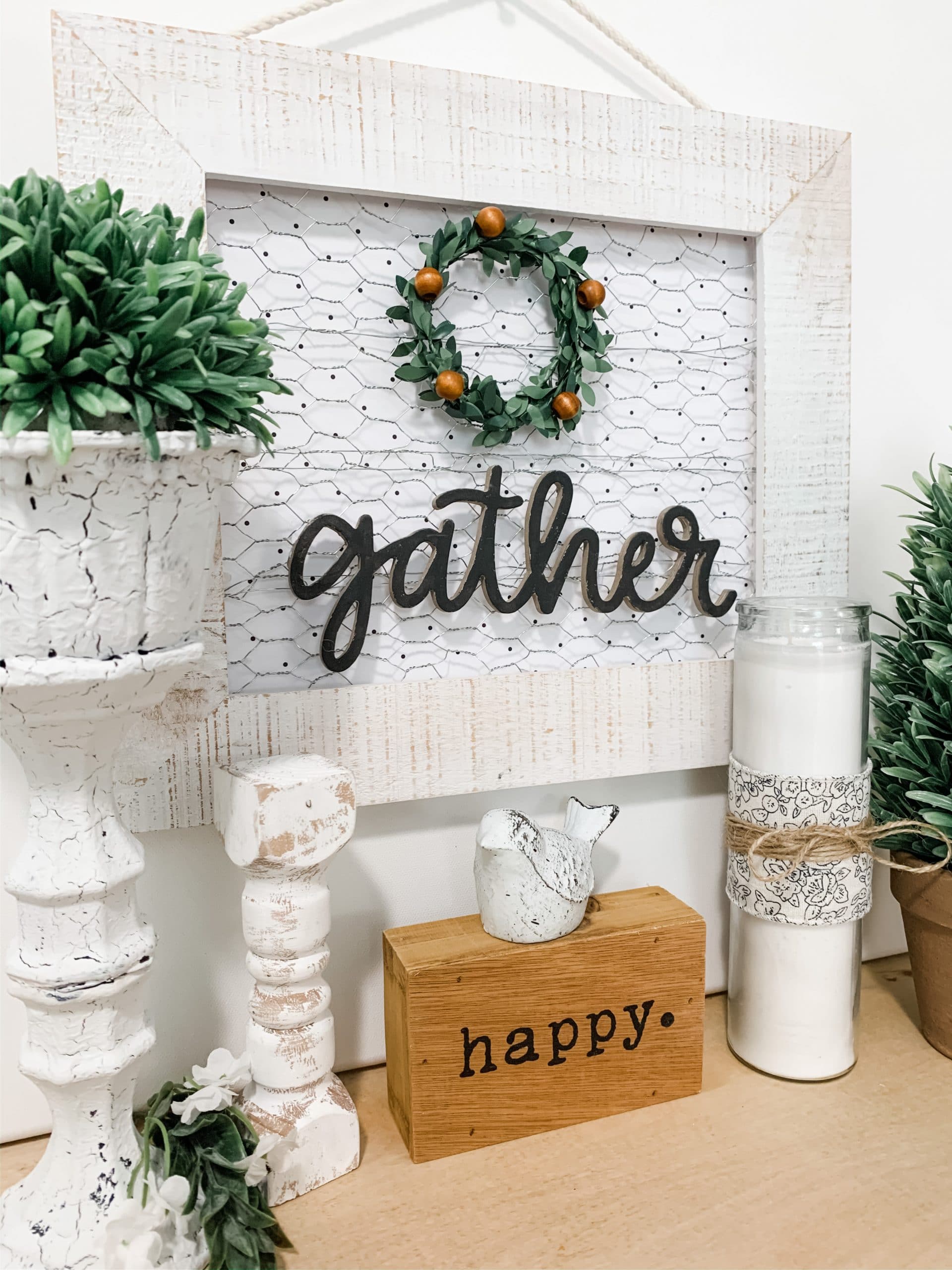 DIY Chicken Wire Gather Sign - Easy DIY Tutorial