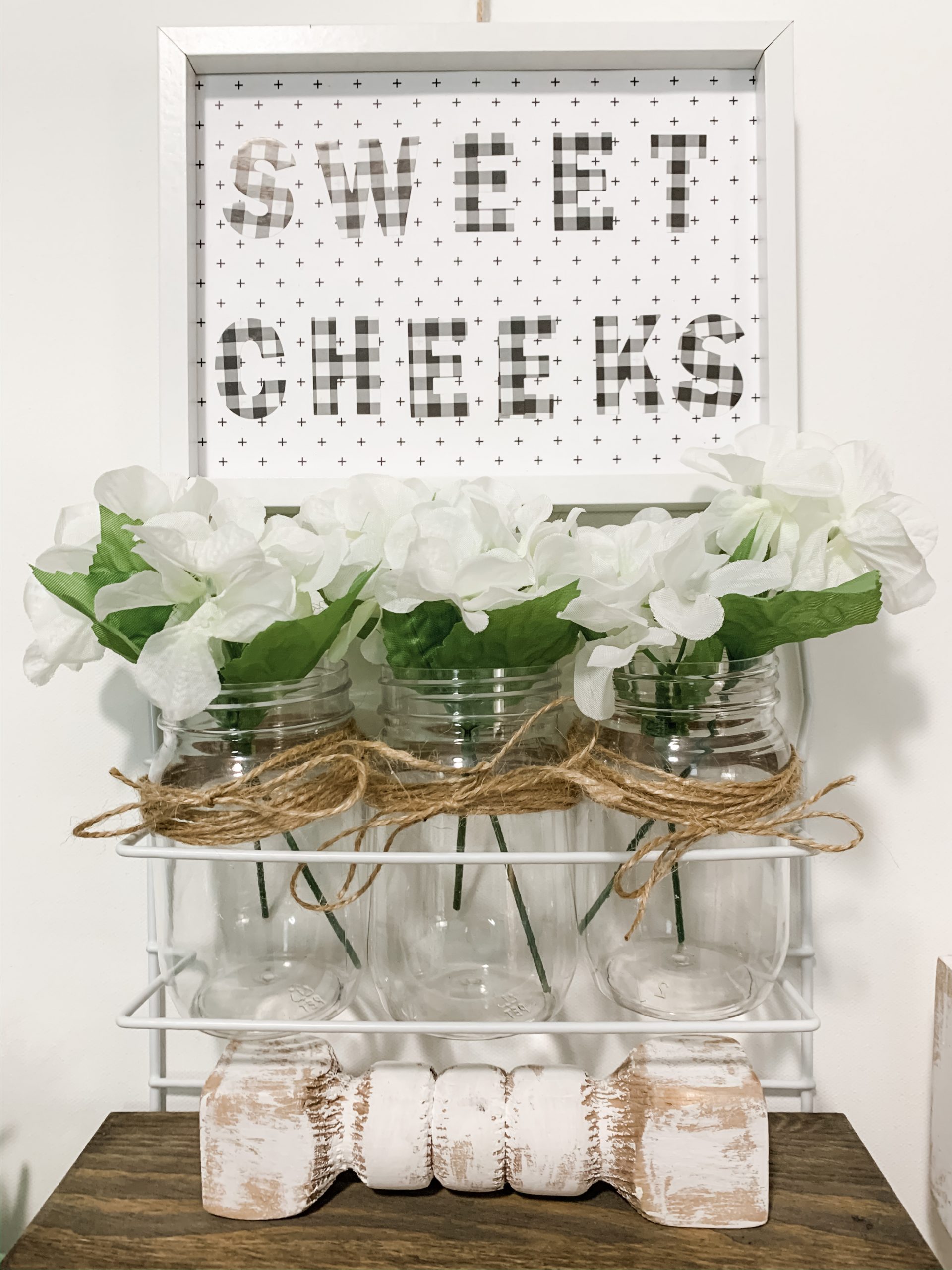 Dollar Tree Shower Organizer DIY Shelves