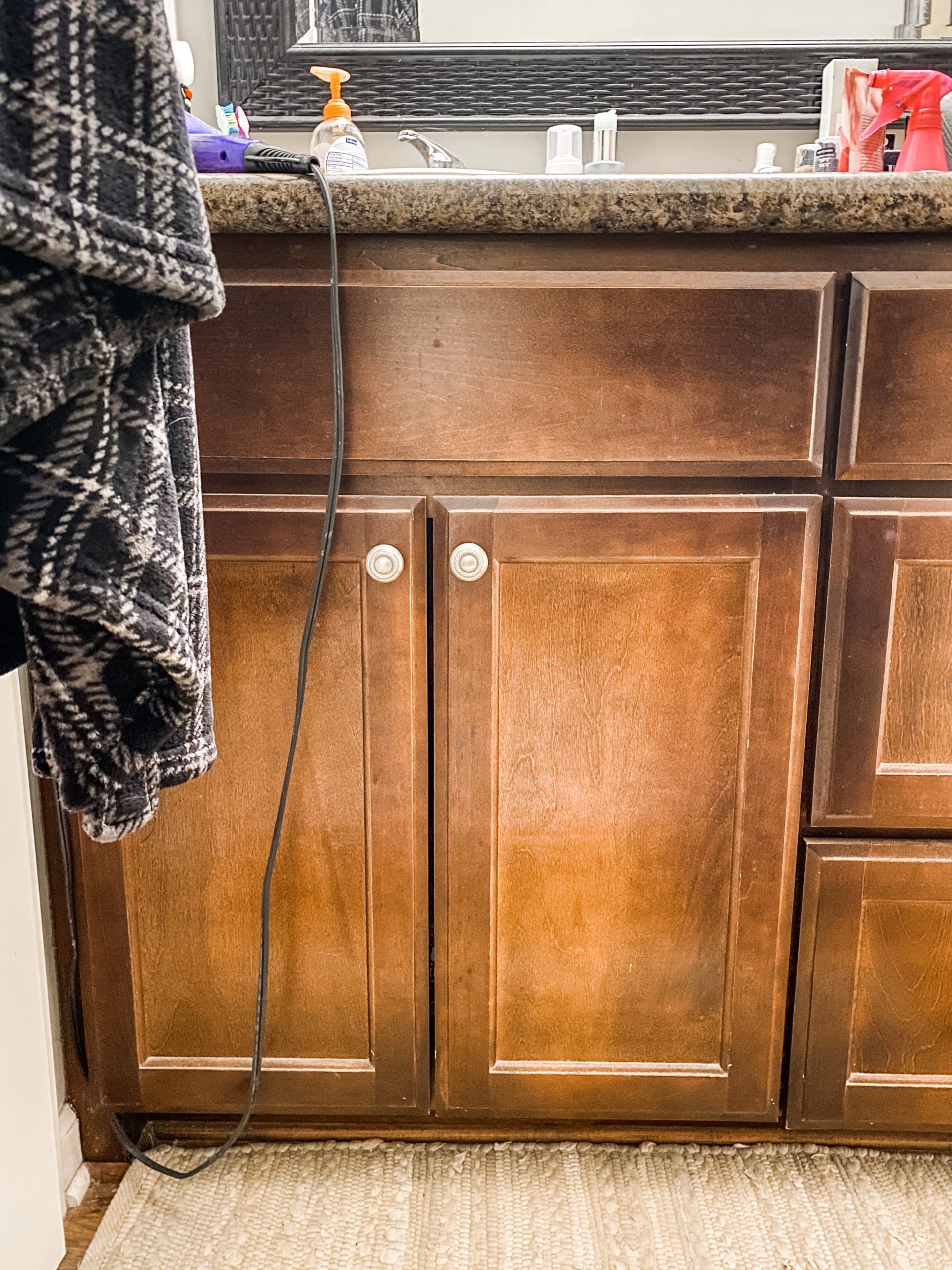 paint your bathroom cabinets in one weekend