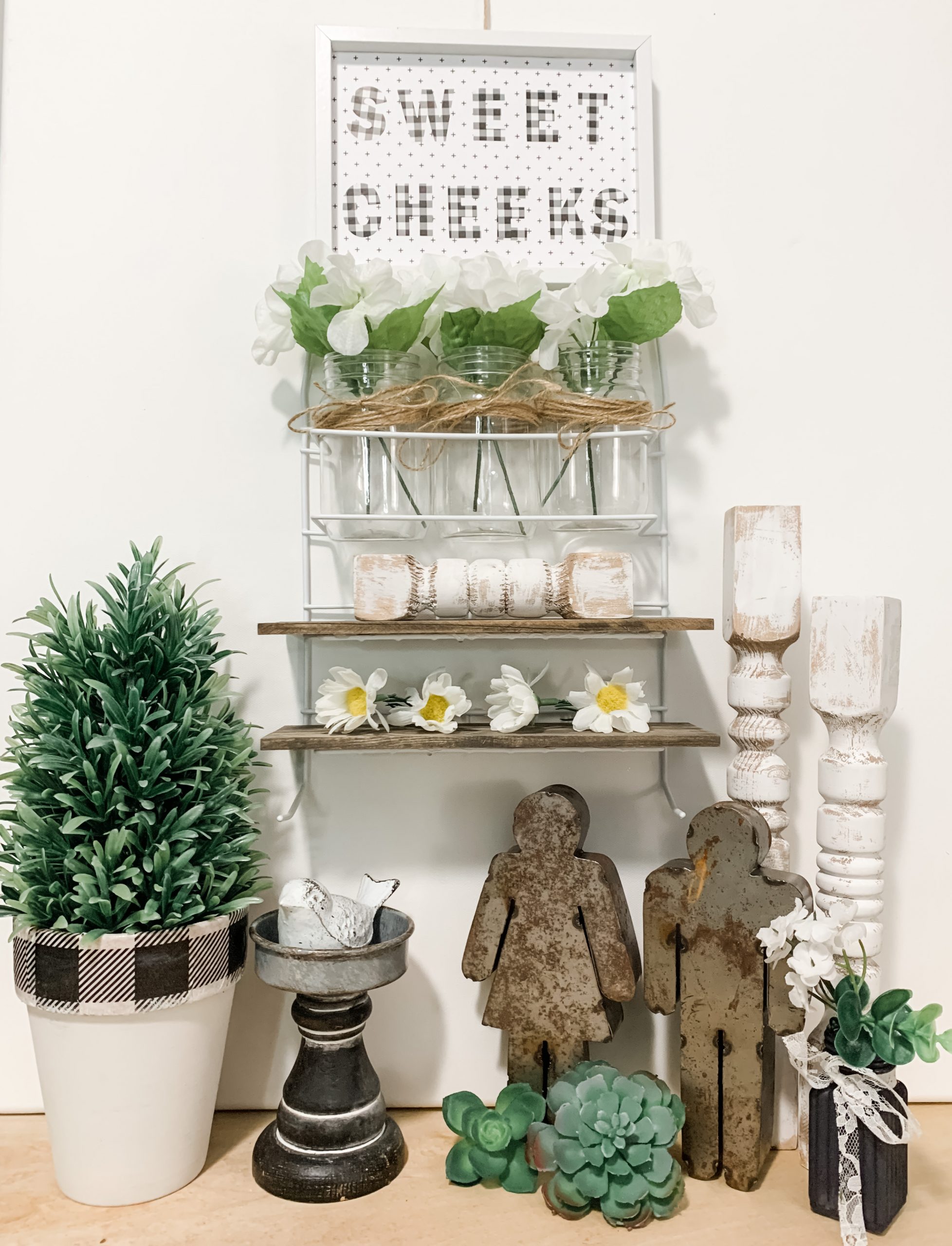 Dollar Tree Shower Organizer DIY Shelves