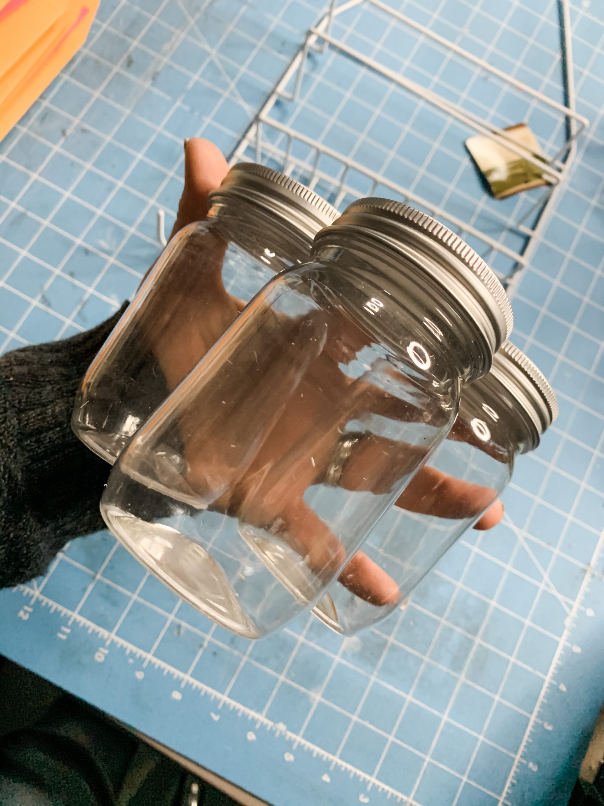 https://www.themakersmap.com/wp-content/uploads/2021/03/mason-jars-scaled.jpg