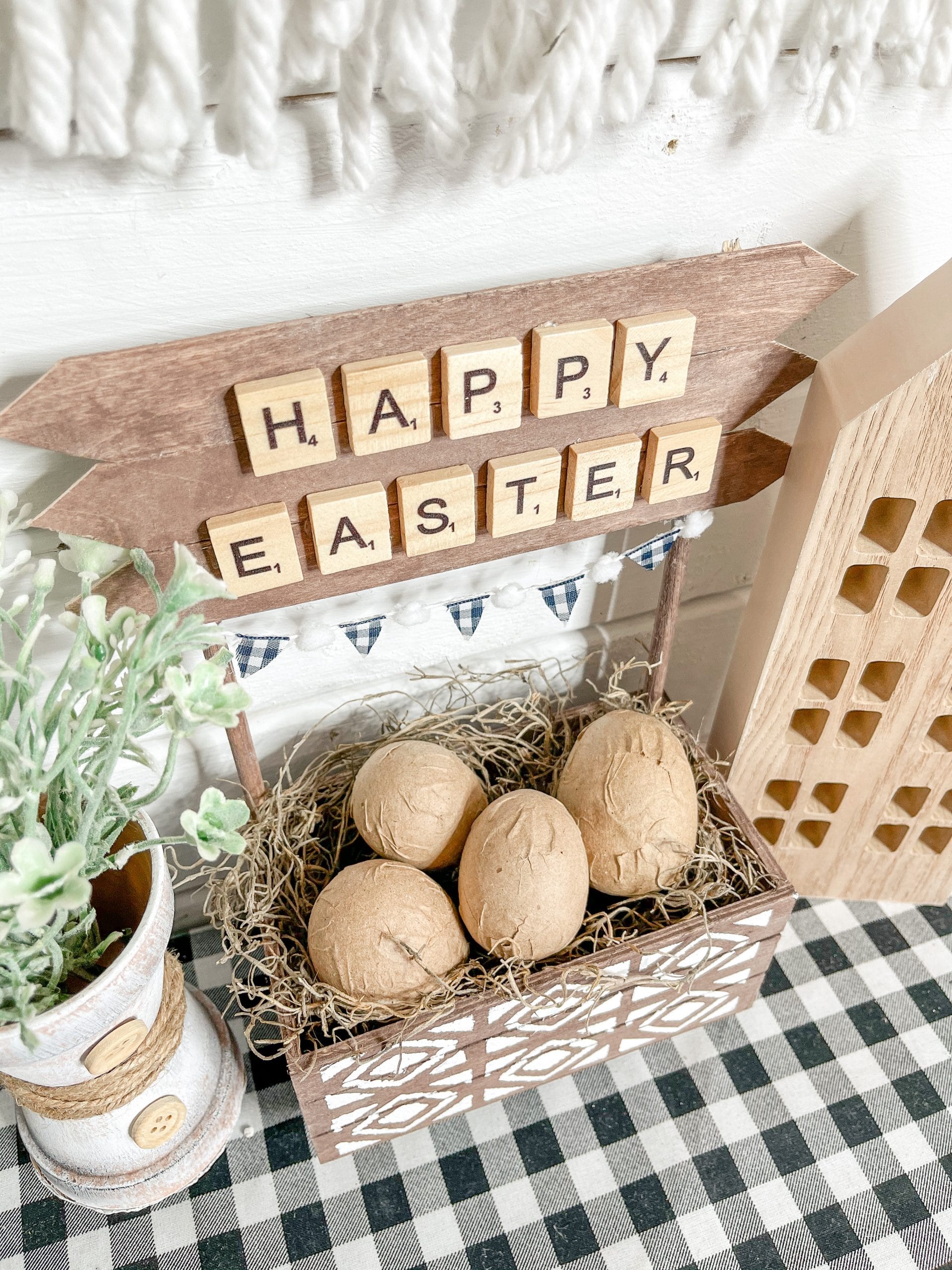 DIY Farmhouse Easter Crate