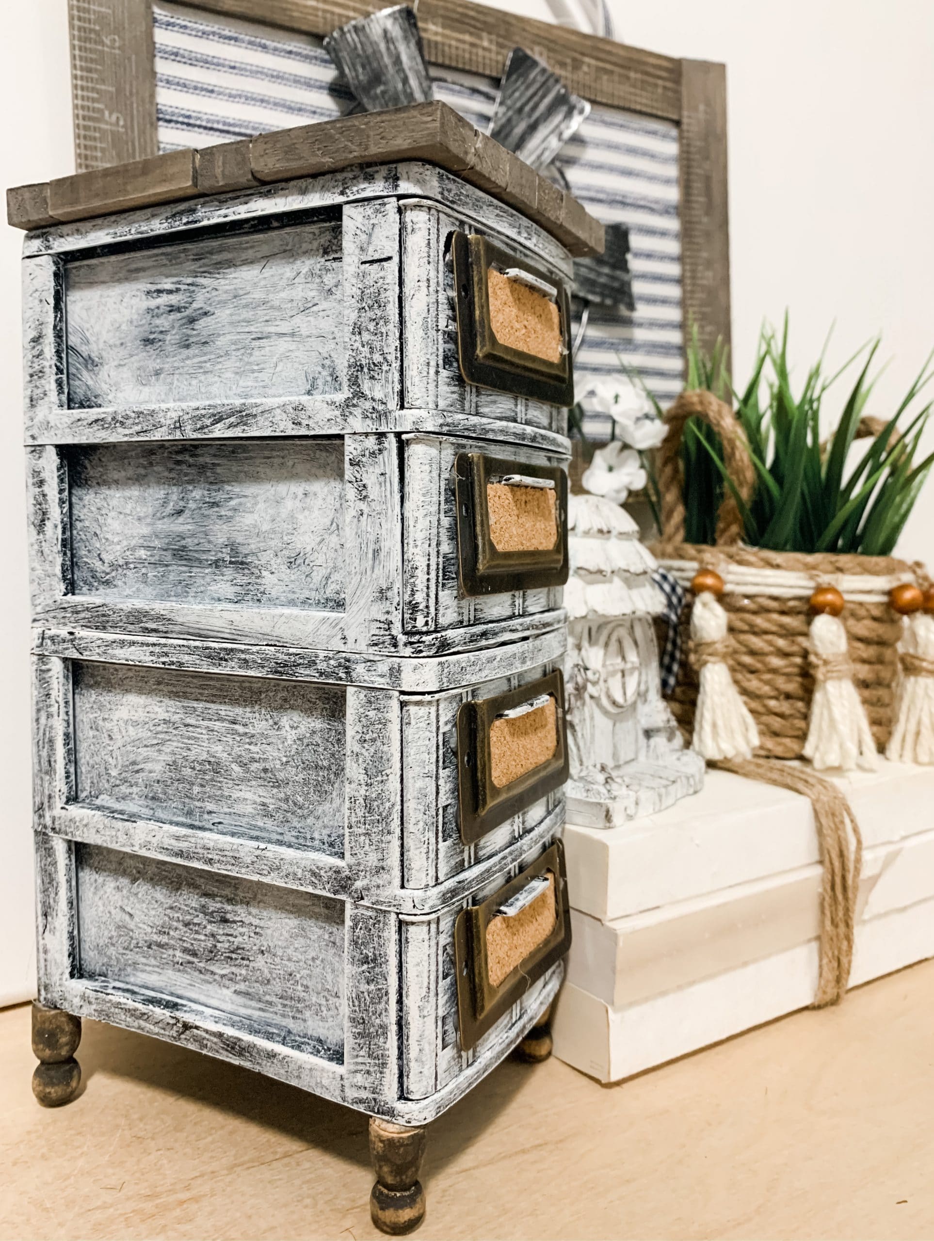 Dollar Tree DIY Farmhouse Organizer