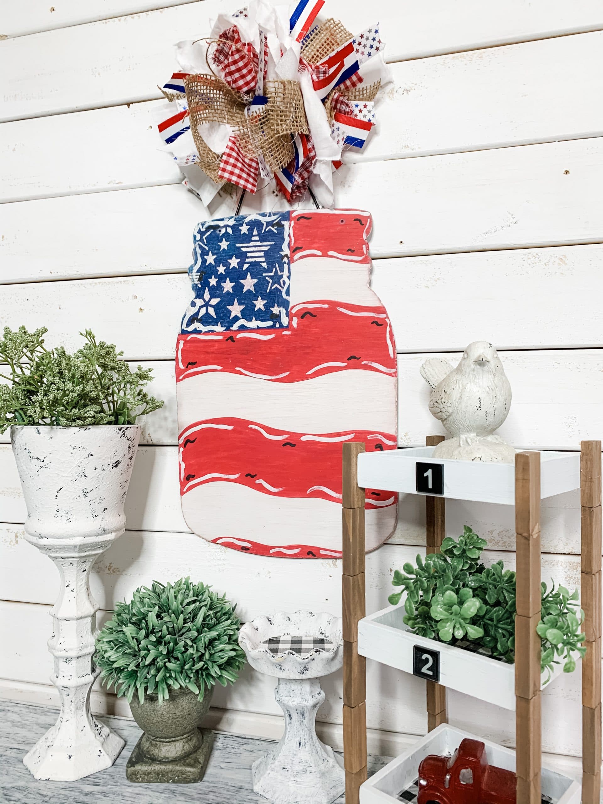 DIY Patriotic Dollar Tree Mason Jar