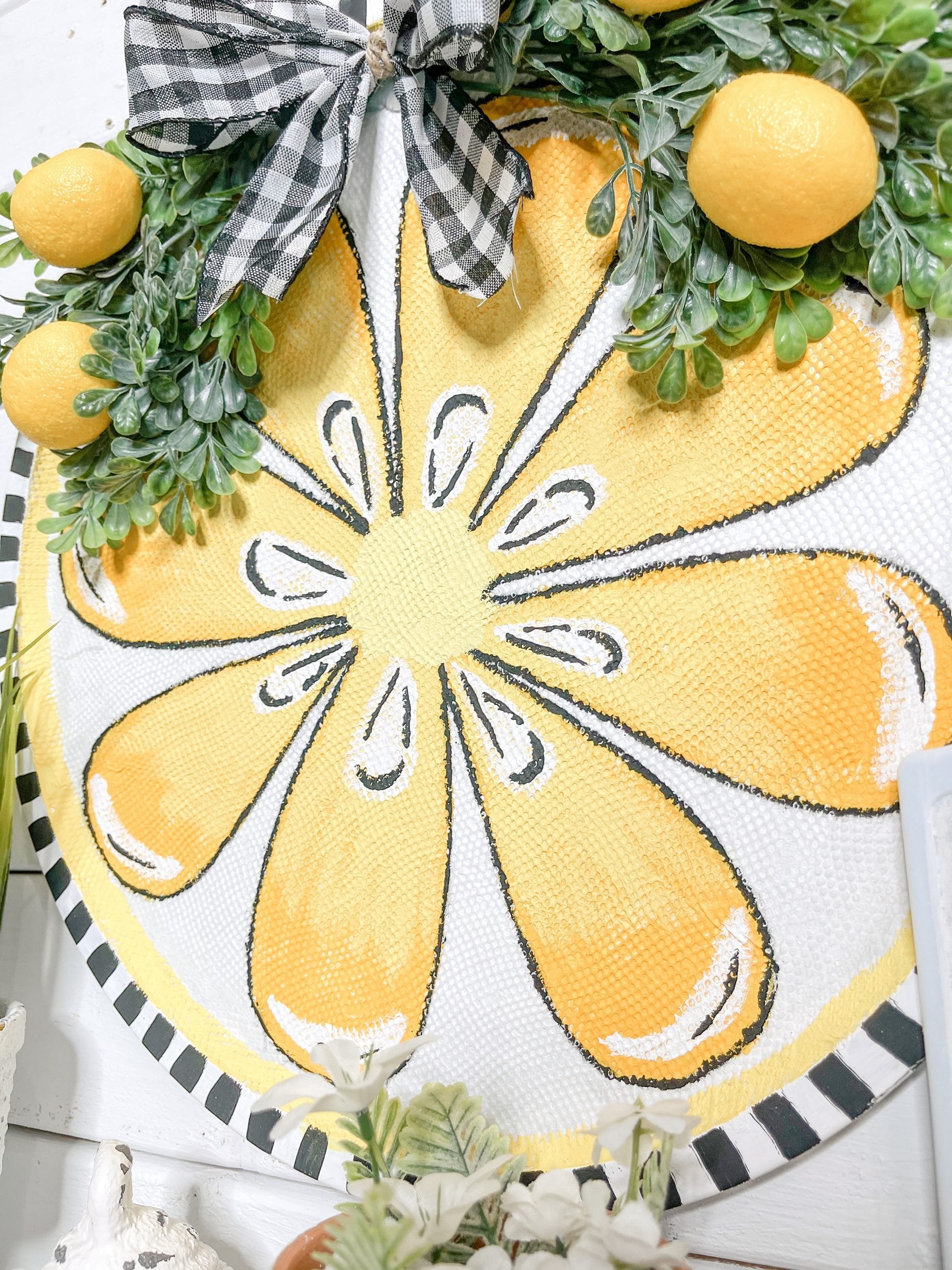 Dollar Tree Pizza Pan DIY Lemon Decor