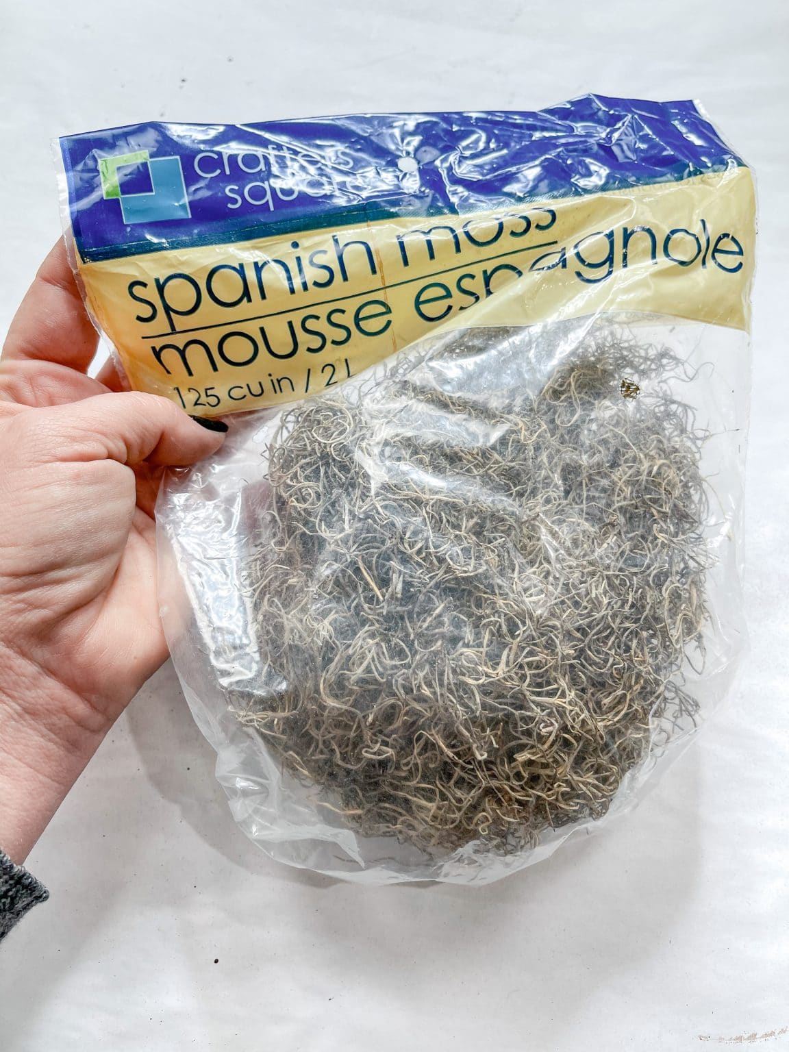 DIY Chicken Coop Decor with Dollar Tree Items Easy Decor DIY Tutorial