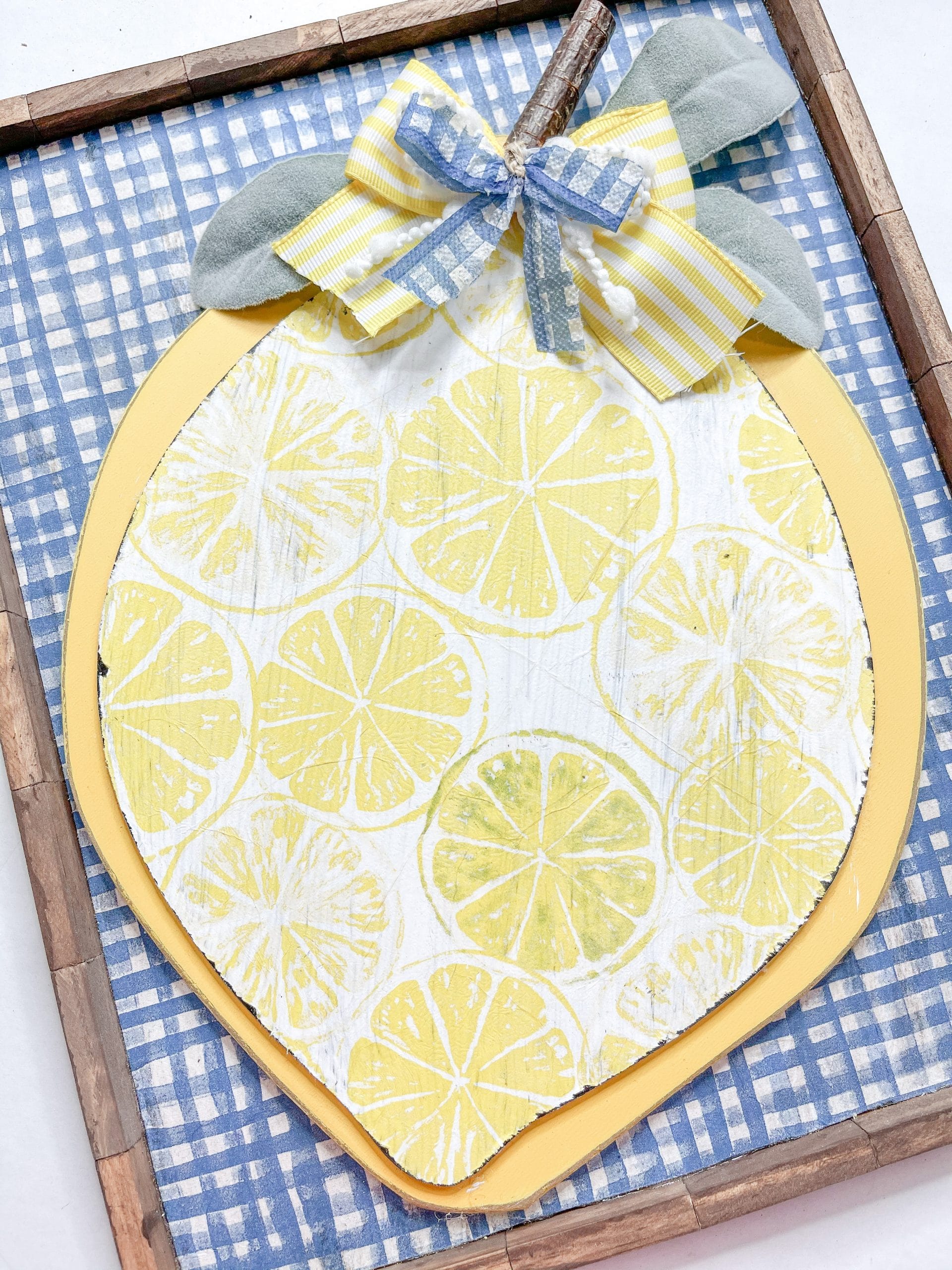 DIY Lemon Napkin Sign