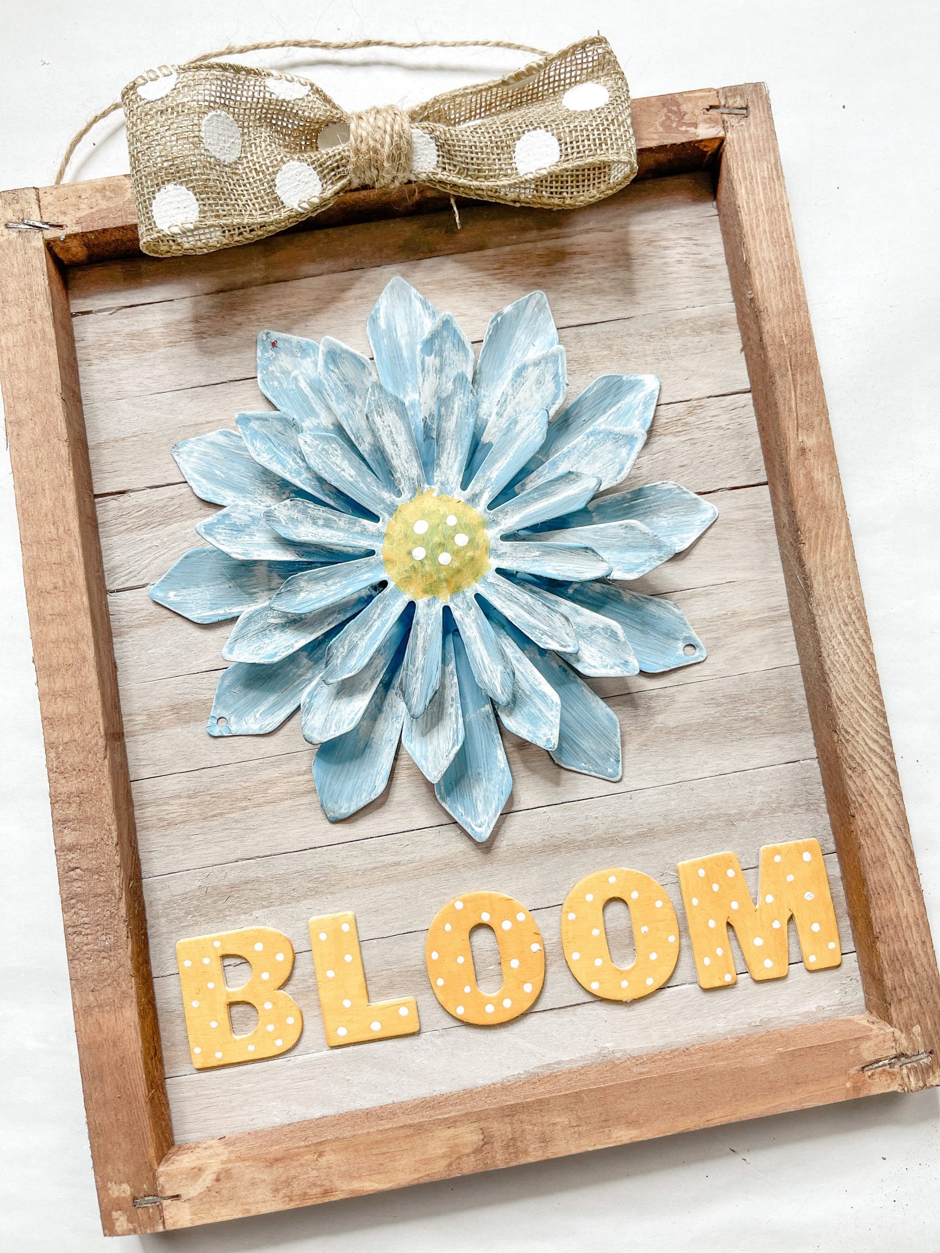 Easy Reverse Canvas DIY Decor for Summer or Spring