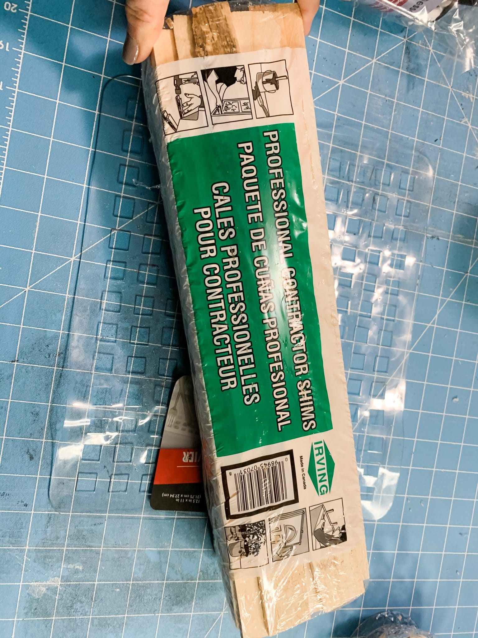 DIY Farmhouse Decor from a Dollar Tree Sink Mat