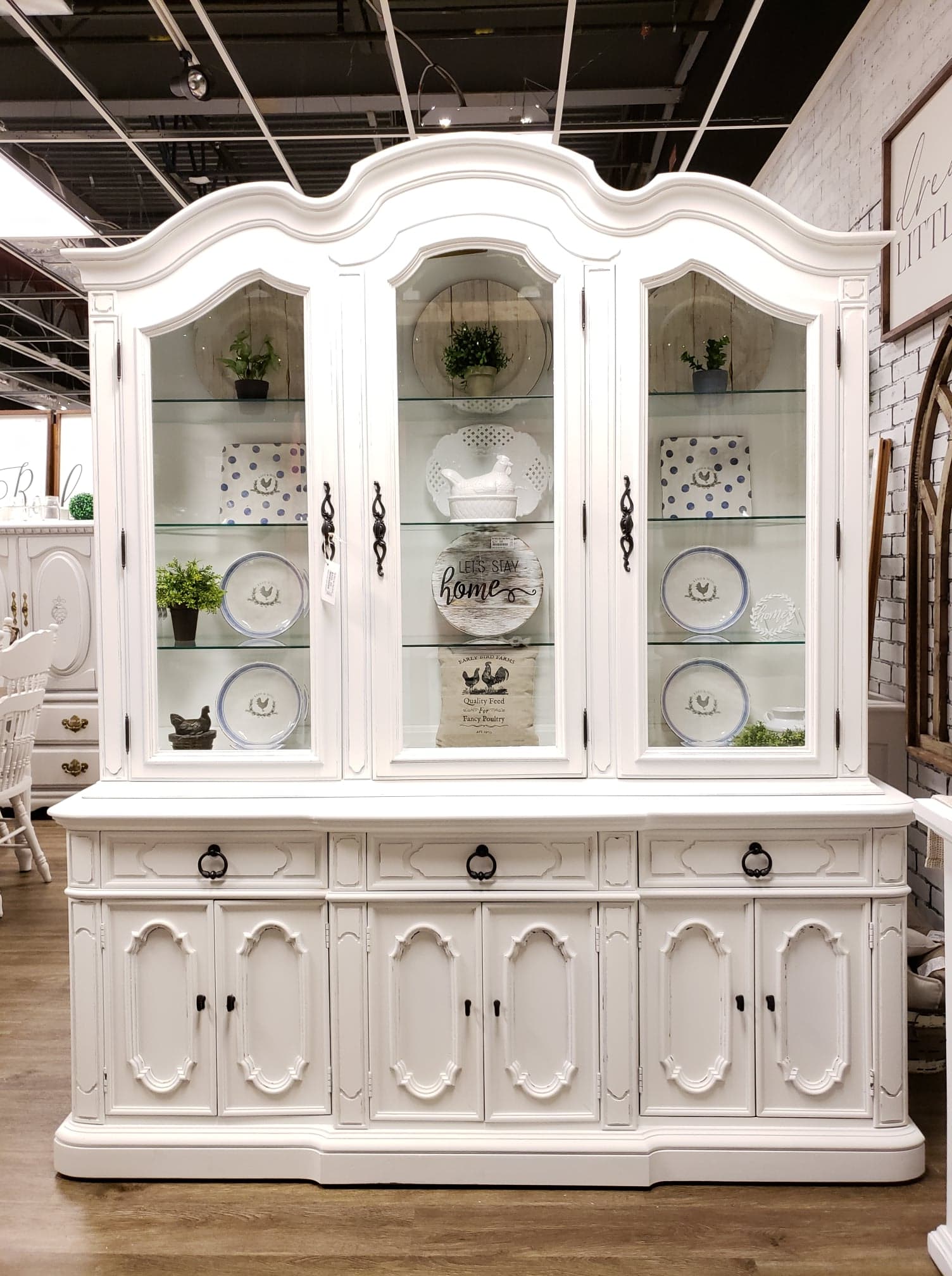 Chalk Painted Hutch and China Cabinet Ideas