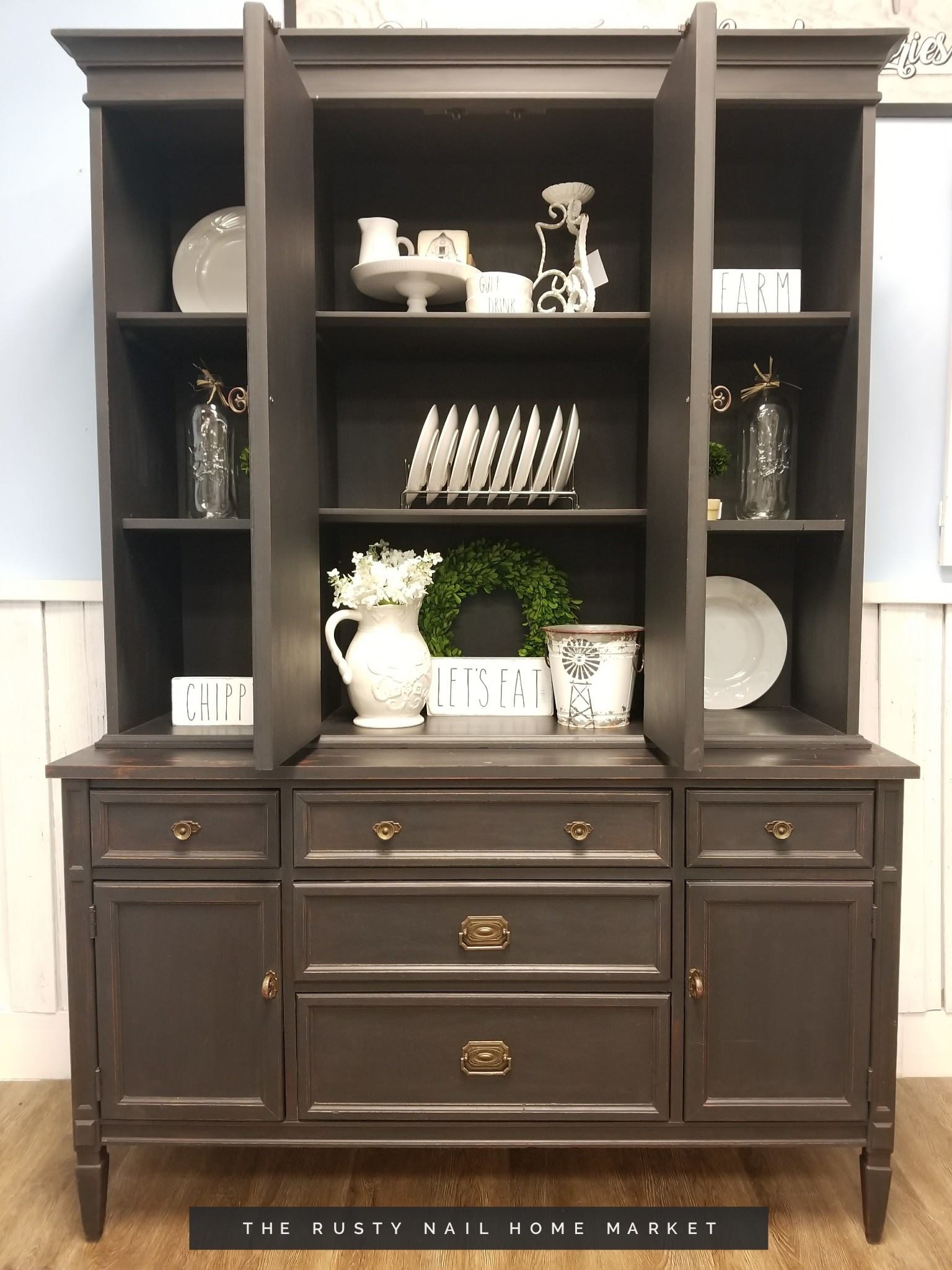 Chalk Painted Hutch and China Cabinet Ideas