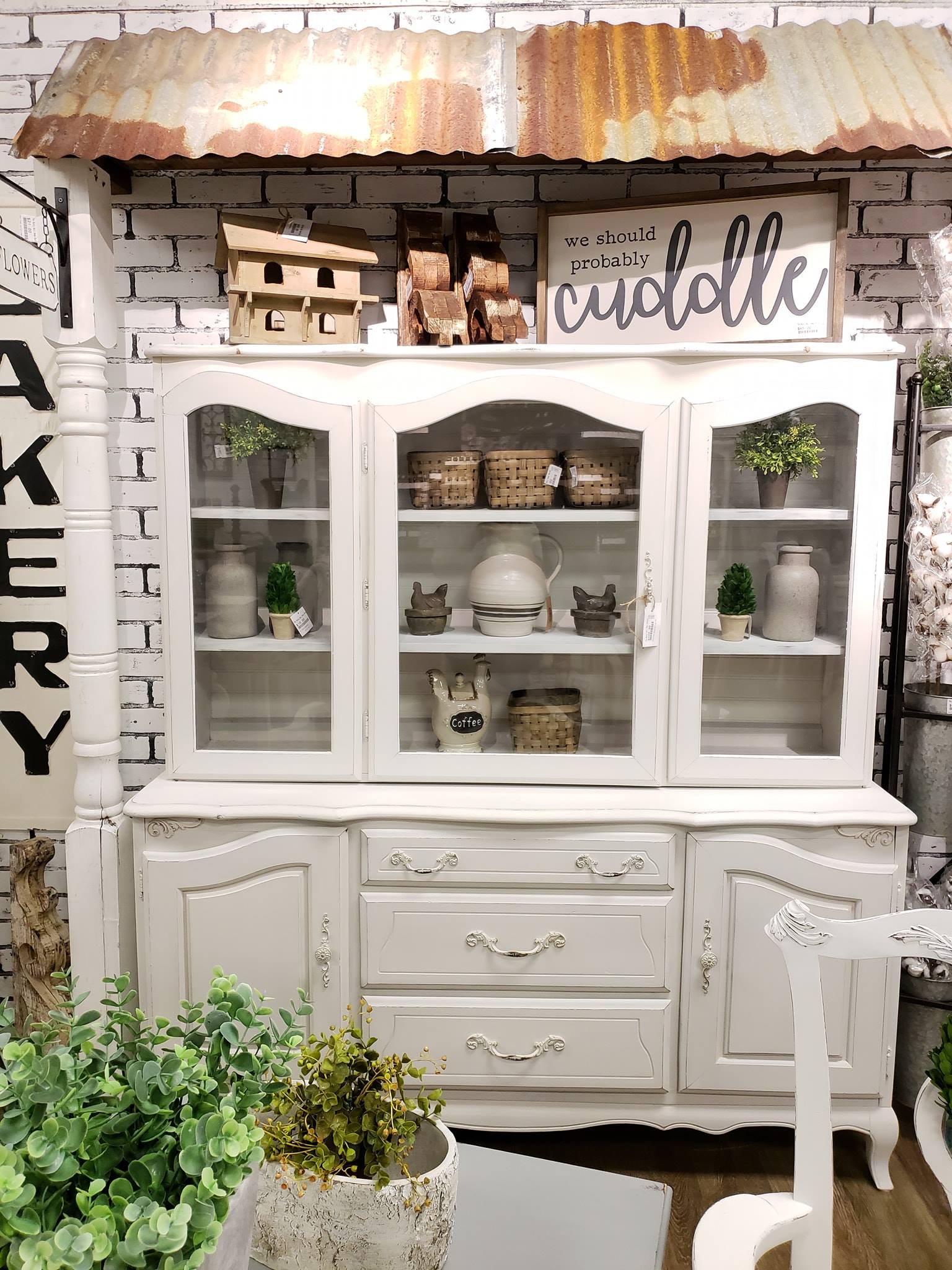 Chalk Painted Hutch and China Cabinet Ideas