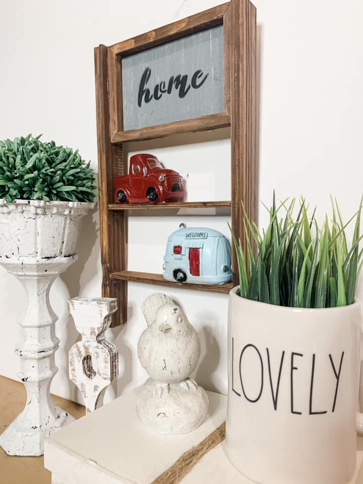 DIY Paint Stick Ladder Sign