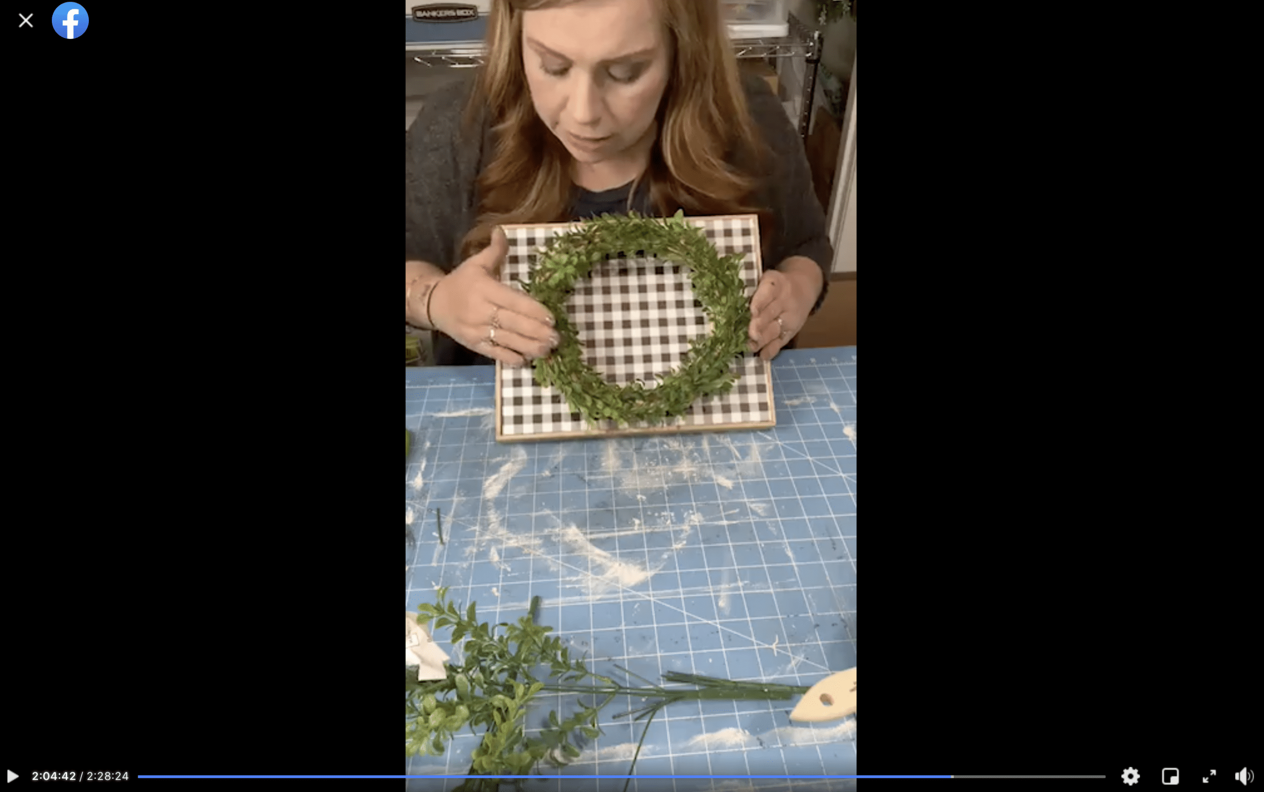 DIY Farmhouse Wreath Decor tutorial video