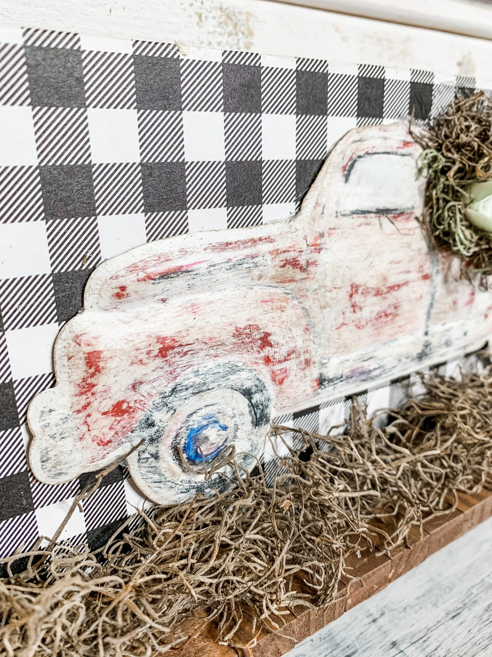 DIY Farmhouse Red Truck Shelf Sitter