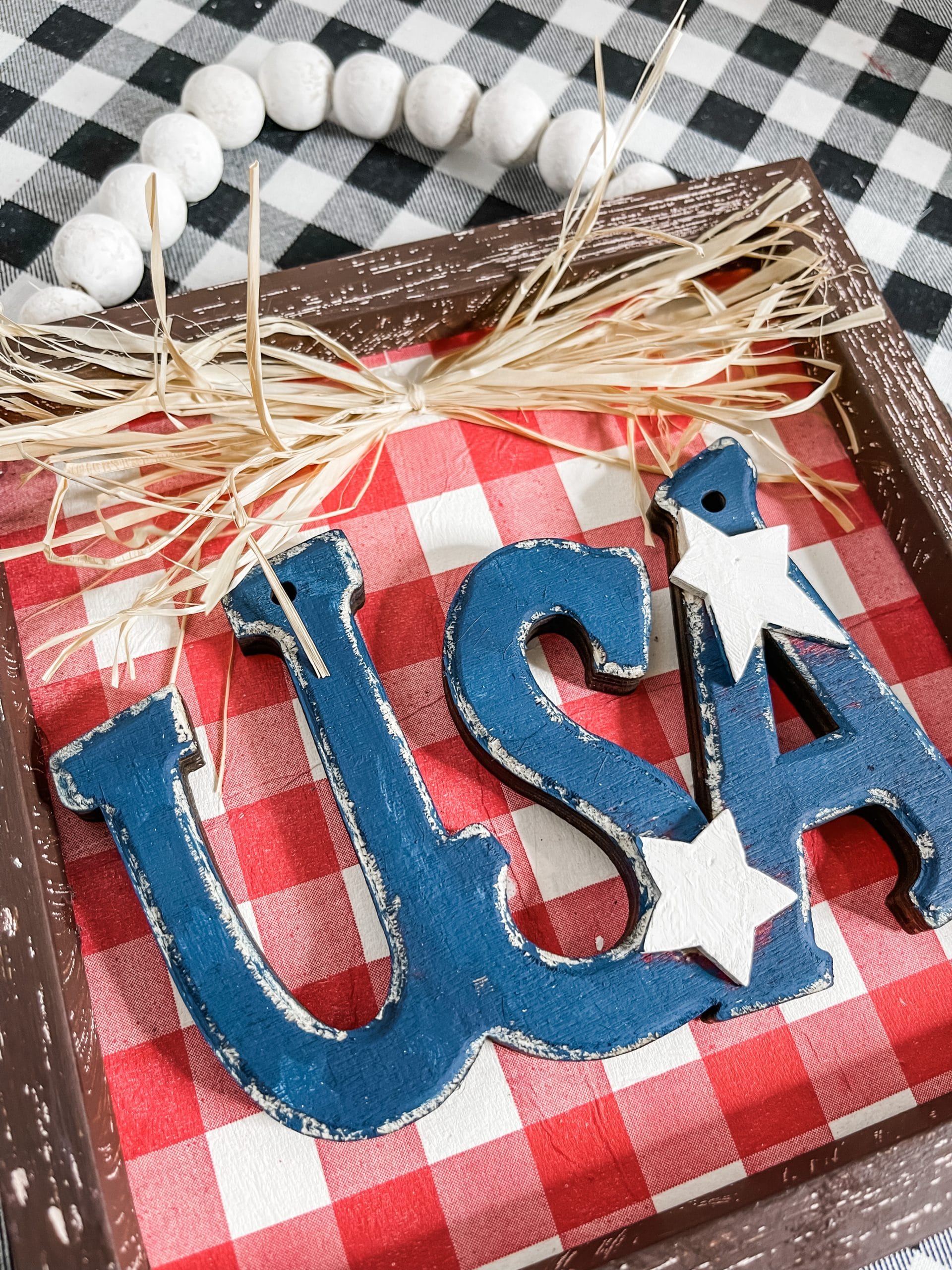 Farmhouse DIY 4th of July Decor