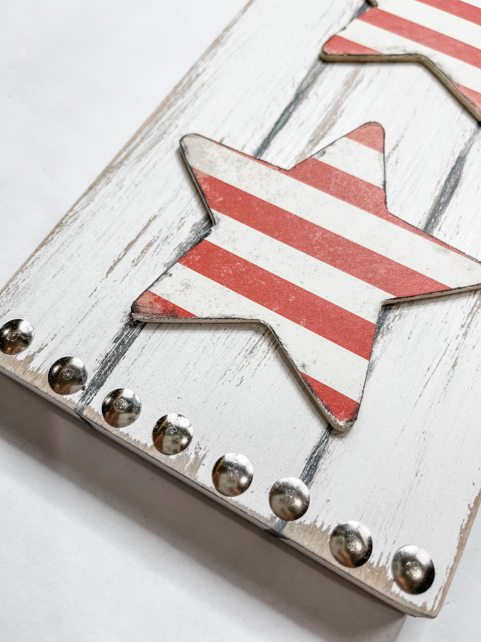 Faux Shiplap DIY Patriotic Decor