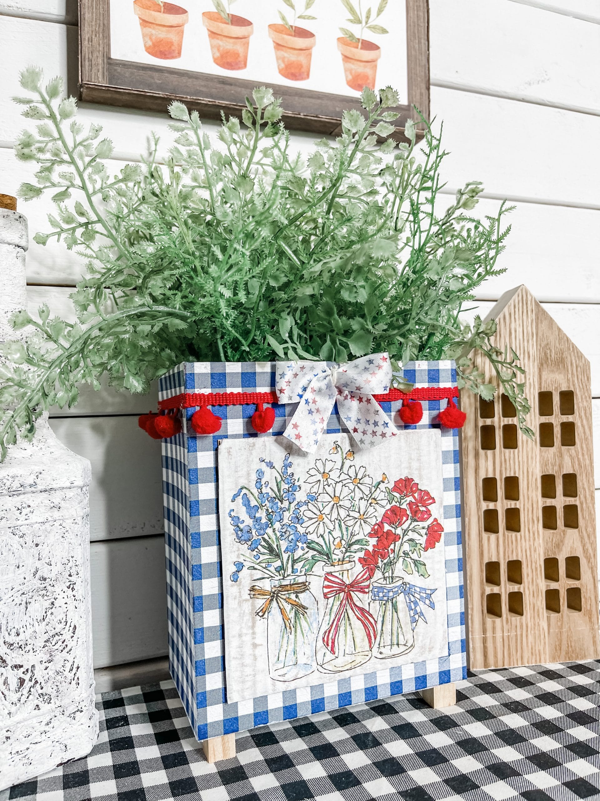 Dollar Tree DIY 4th of July Planter