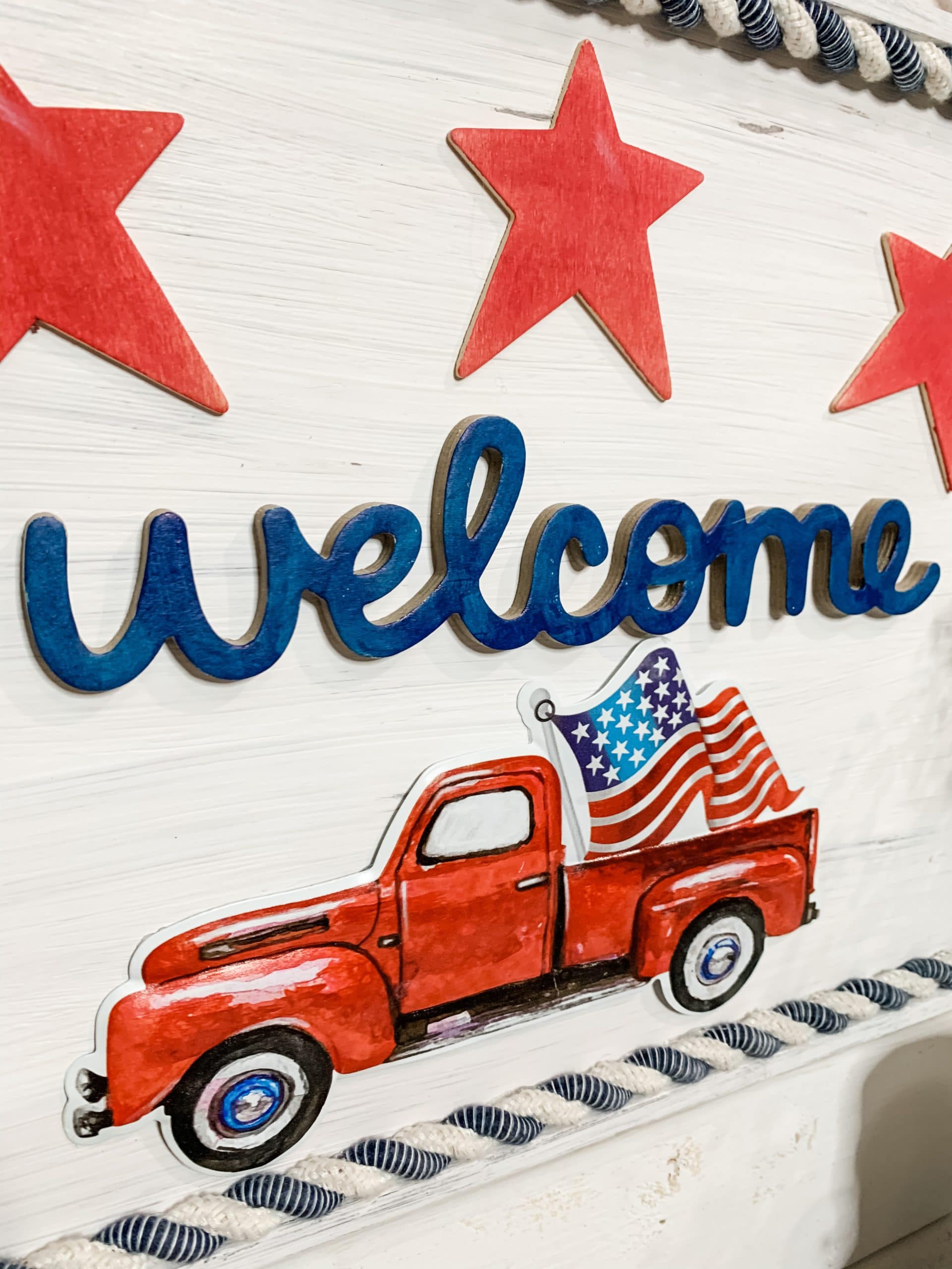 DIY Red Truck 4th of July Sign