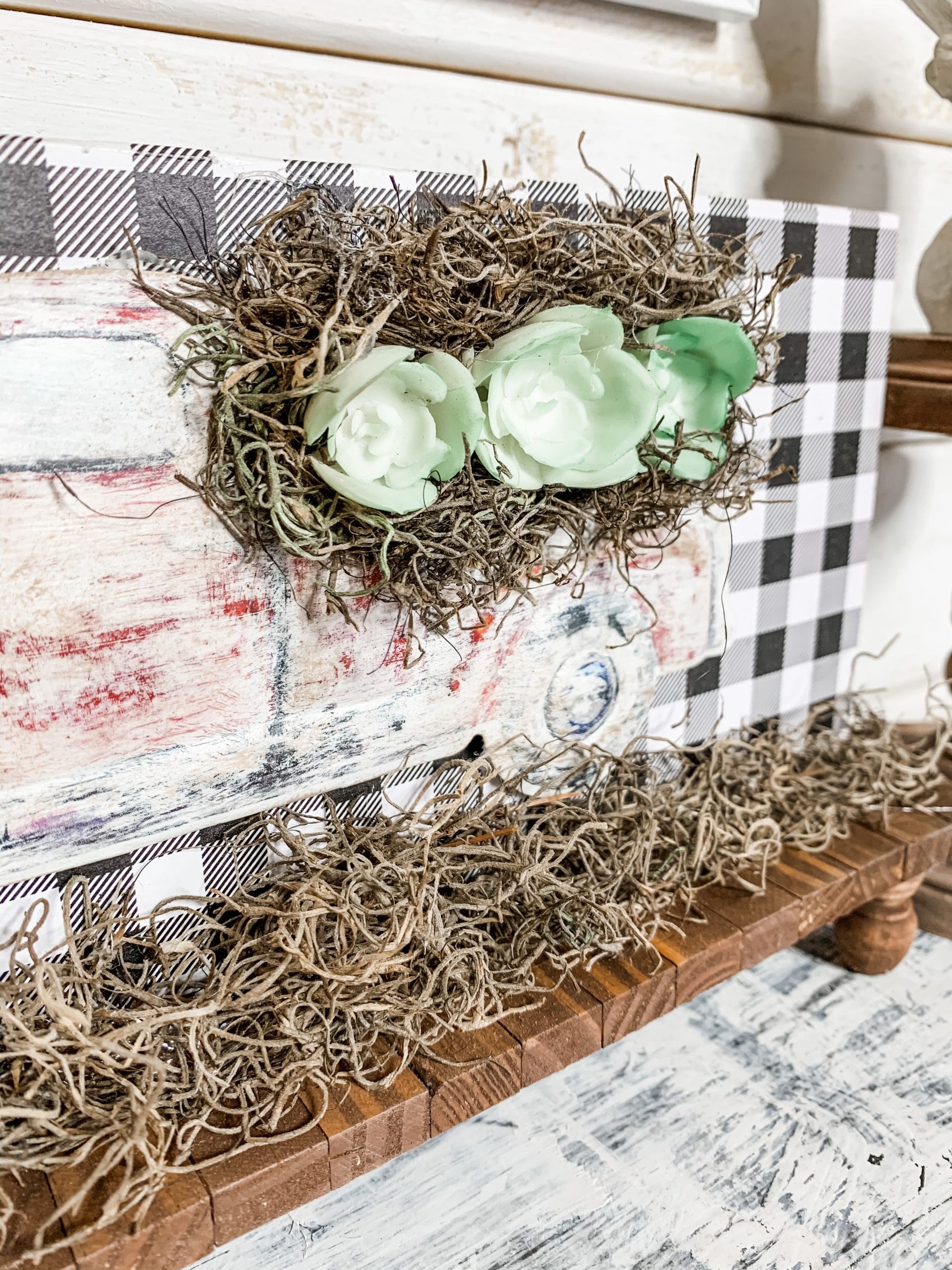 DIY Farmhouse Red Truck Shelf Sitter