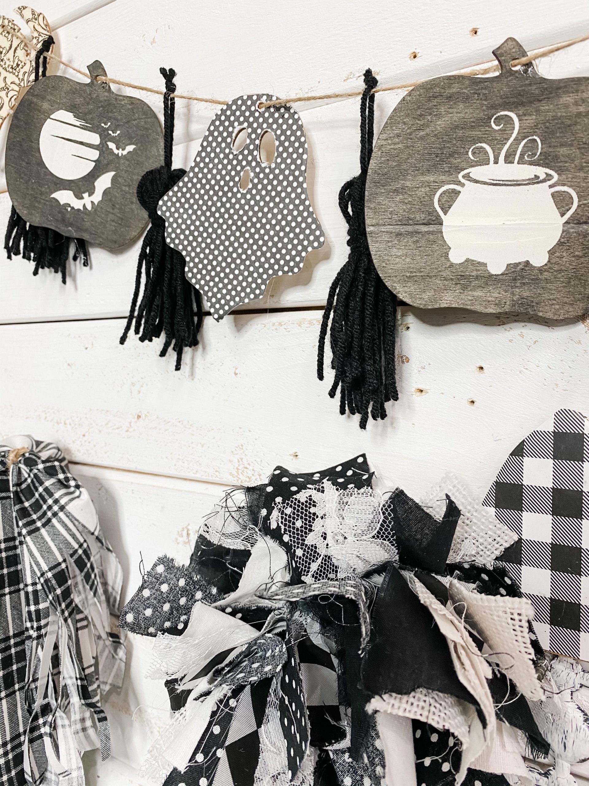 Stenciled Halloween DIY Garland