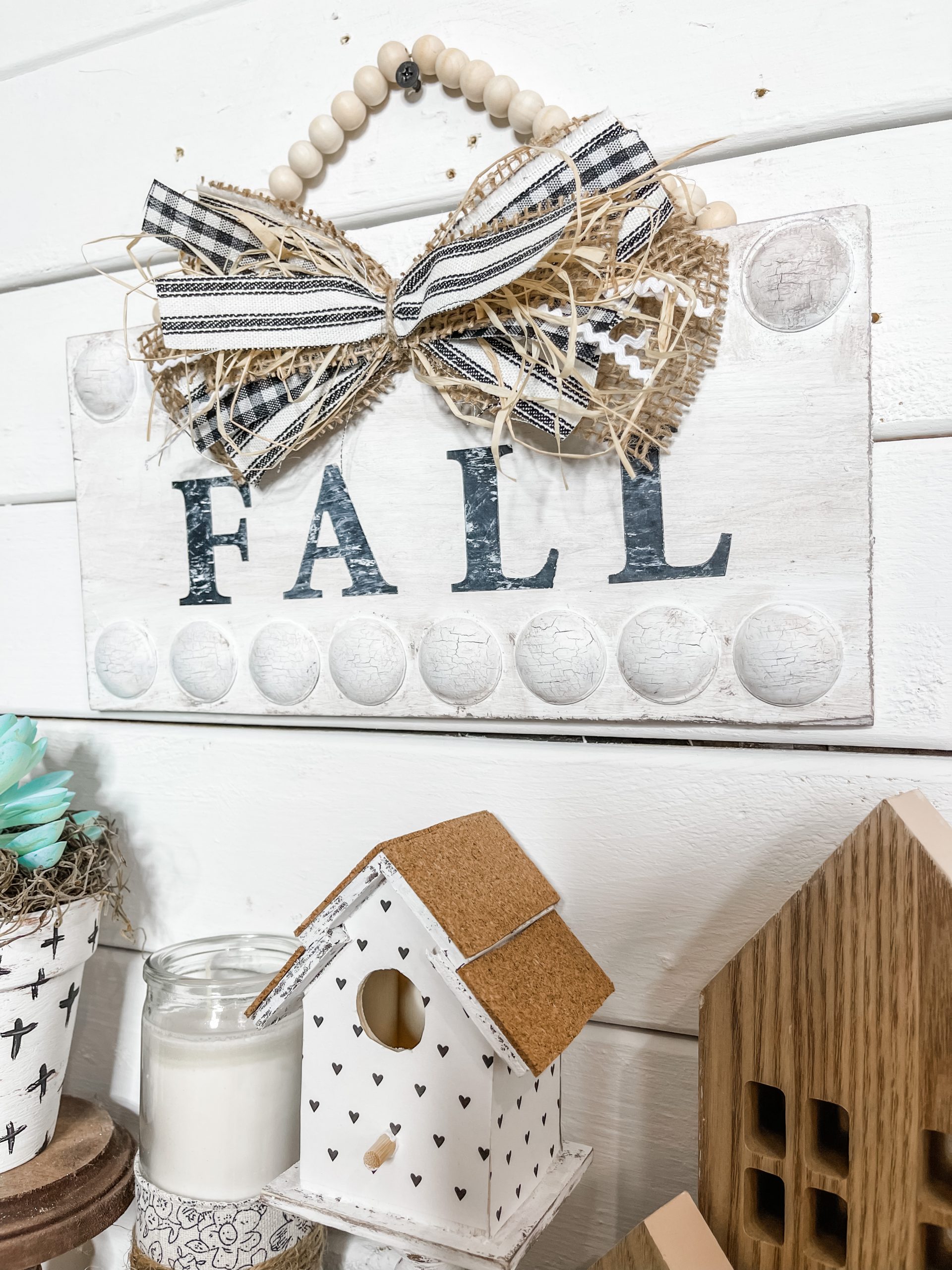 Affordable DIY Farmhouse Fall Sign