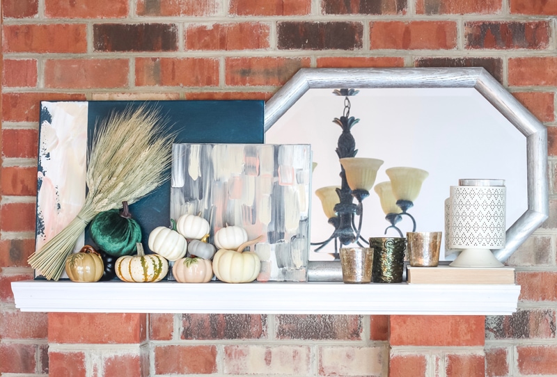 Simple Fall Mantel Decor Ideas