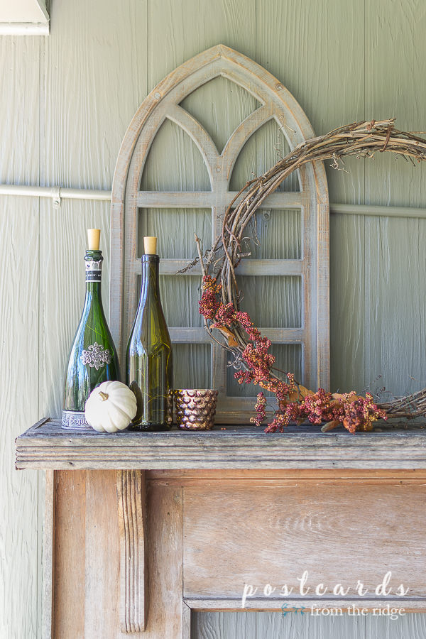 Simple Fall Mantel Decor Ideas