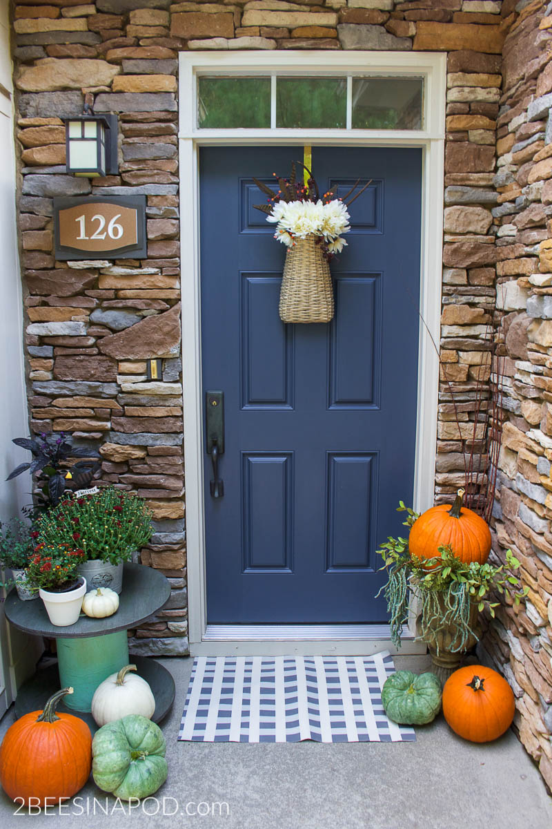 Front Porch and Outdoor Fall Decor Ideas