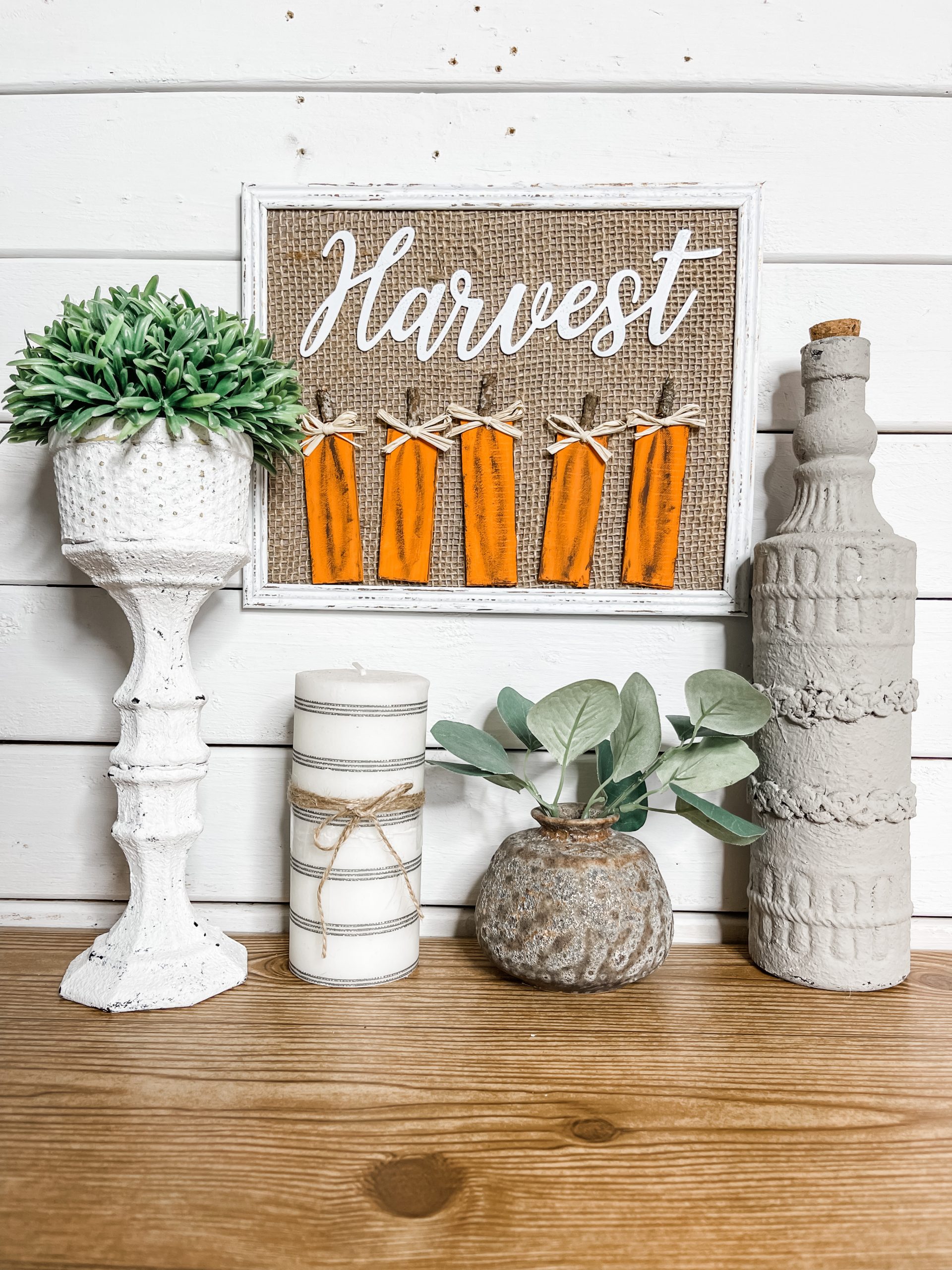 DIY Fall Harvest Pumpkin Sign