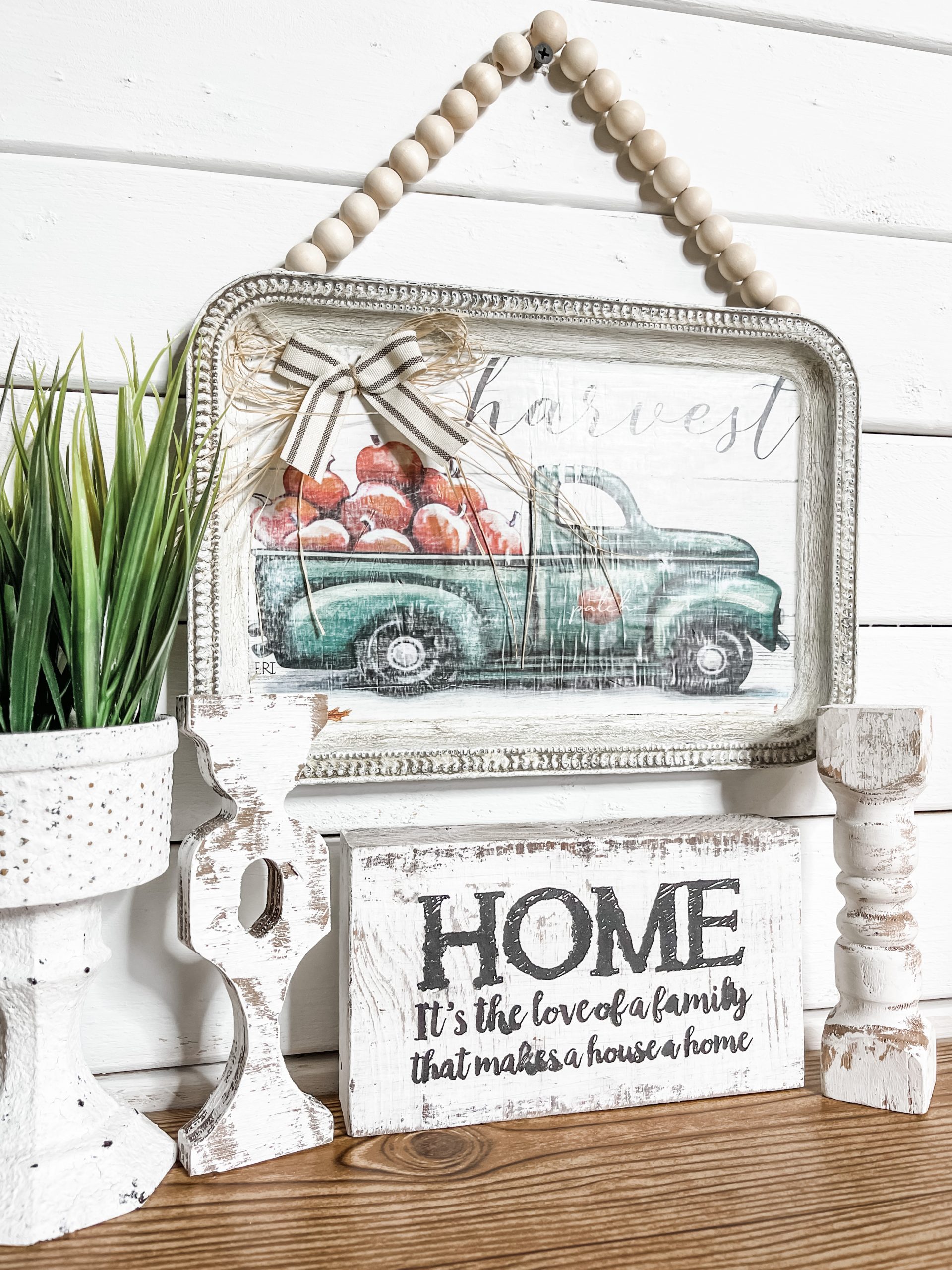 DIY Serving Tray Fall Sign